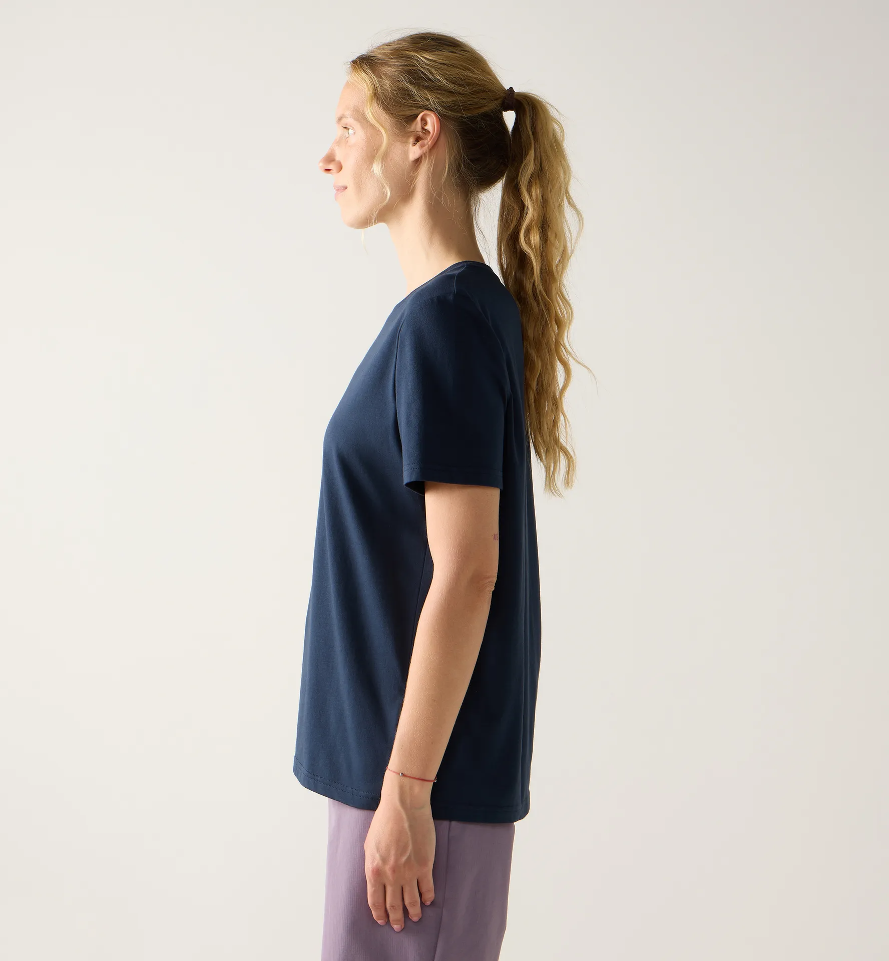 Outsiders Graph Tee Women Tarn Blue