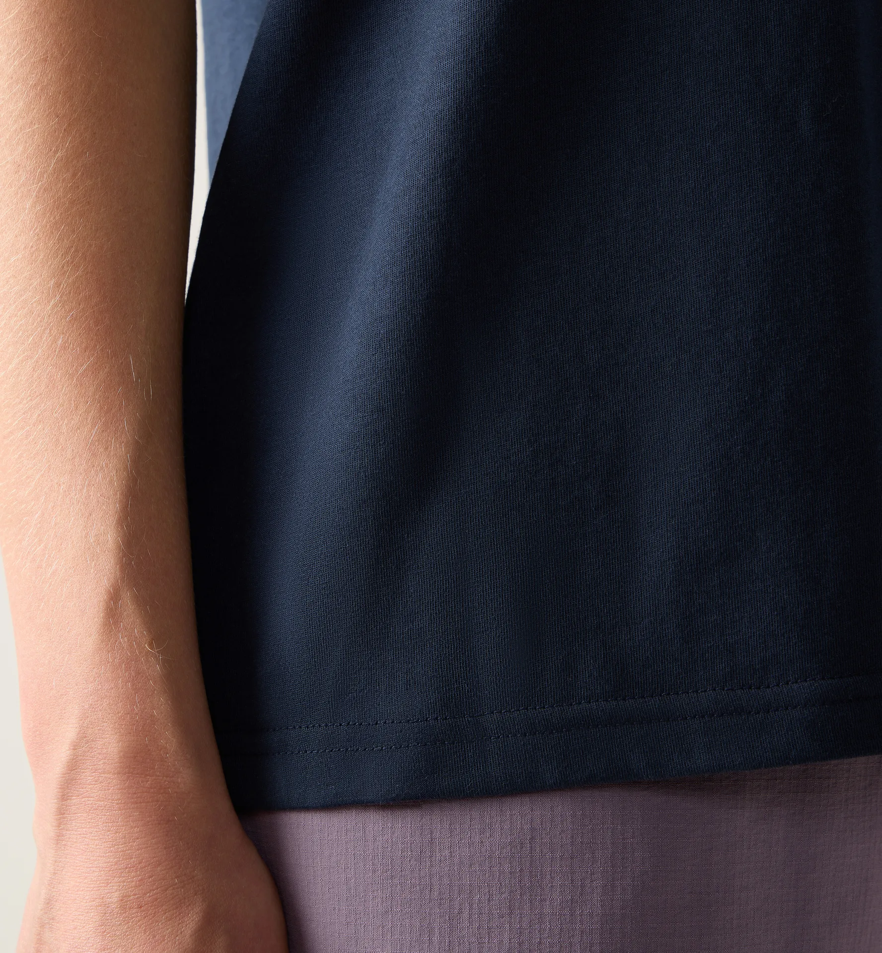 Outsiders Graph Tee Women Tarn Blue