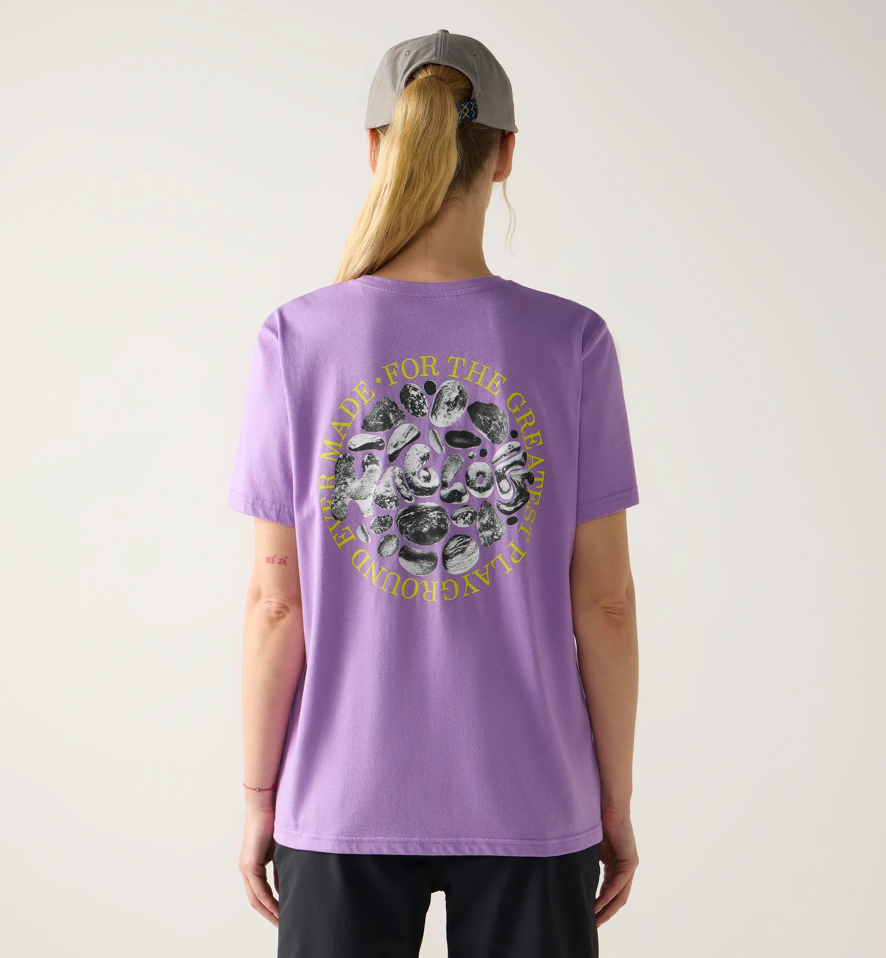 Outsiders Graph Tee Women Purple Ice
