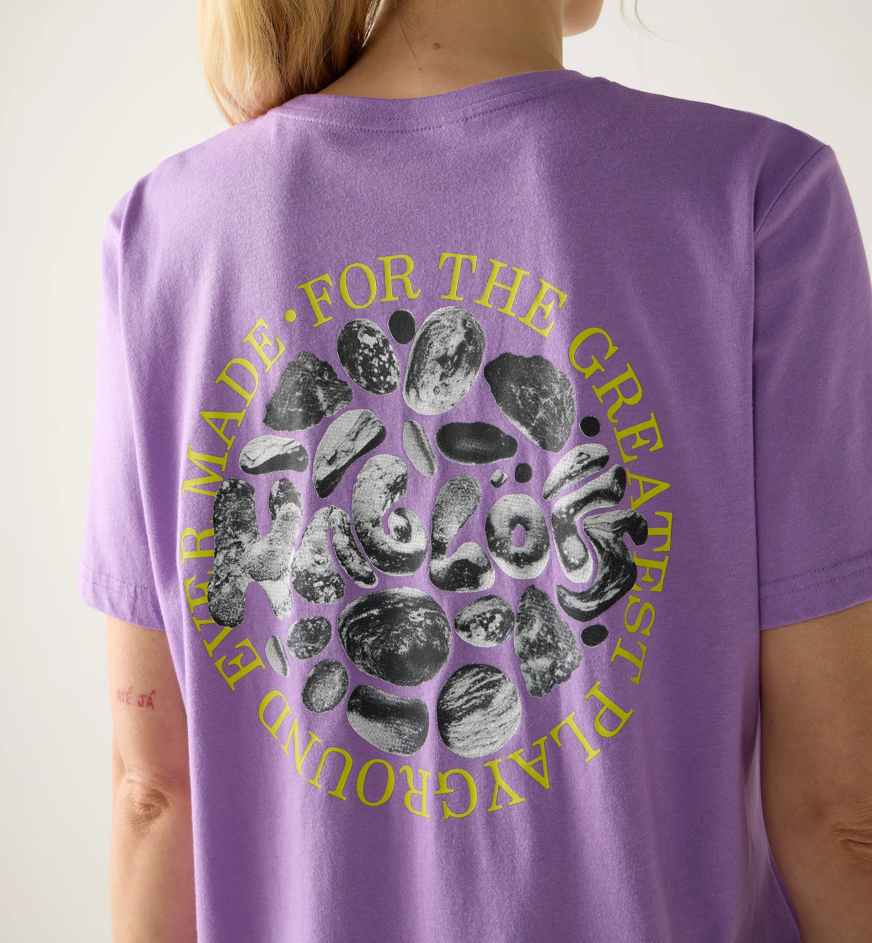 Outsiders Graph Tee Women Purple Ice