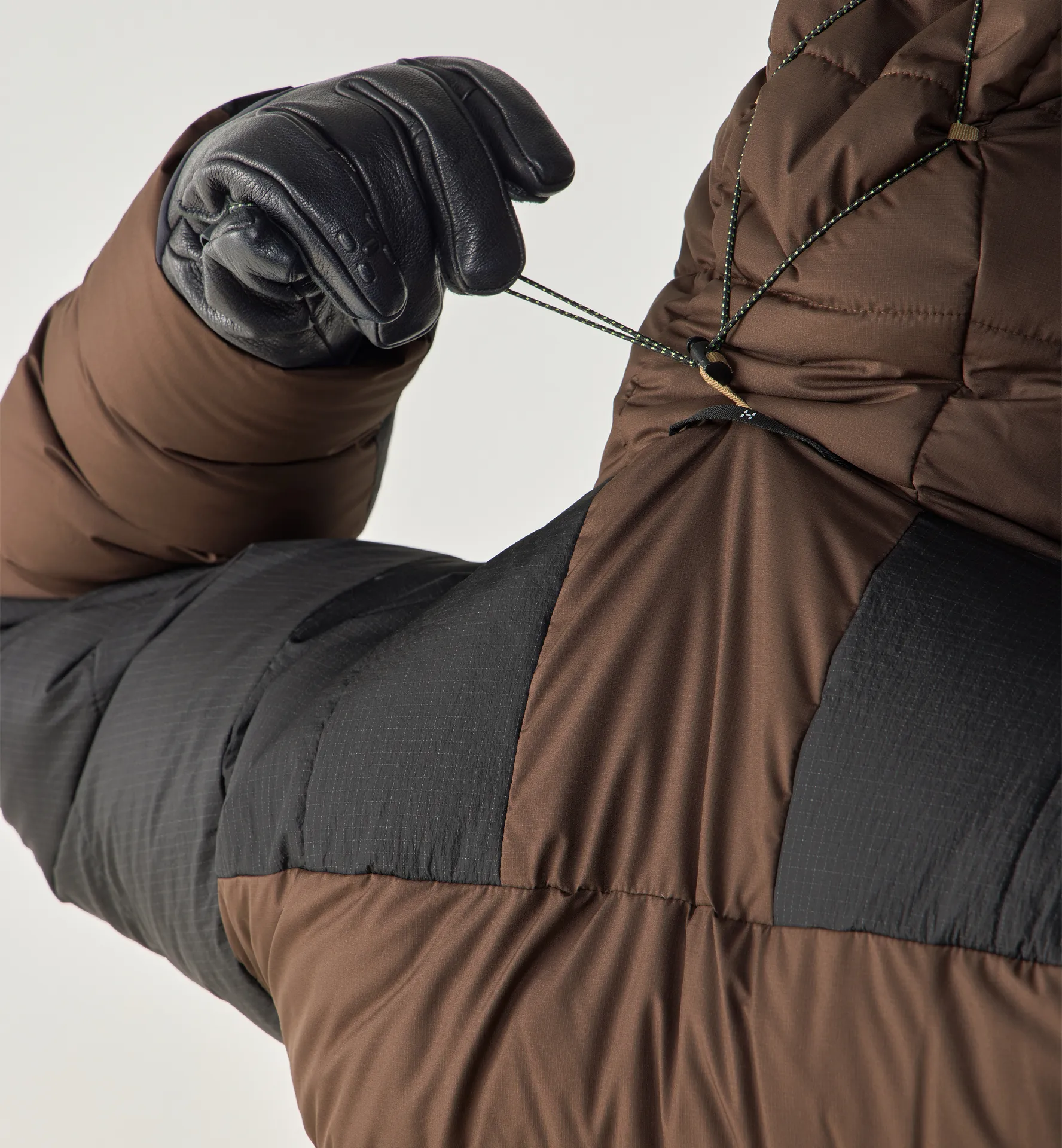 Riksgränsen Down 850 II Hood Men Woodland Brown