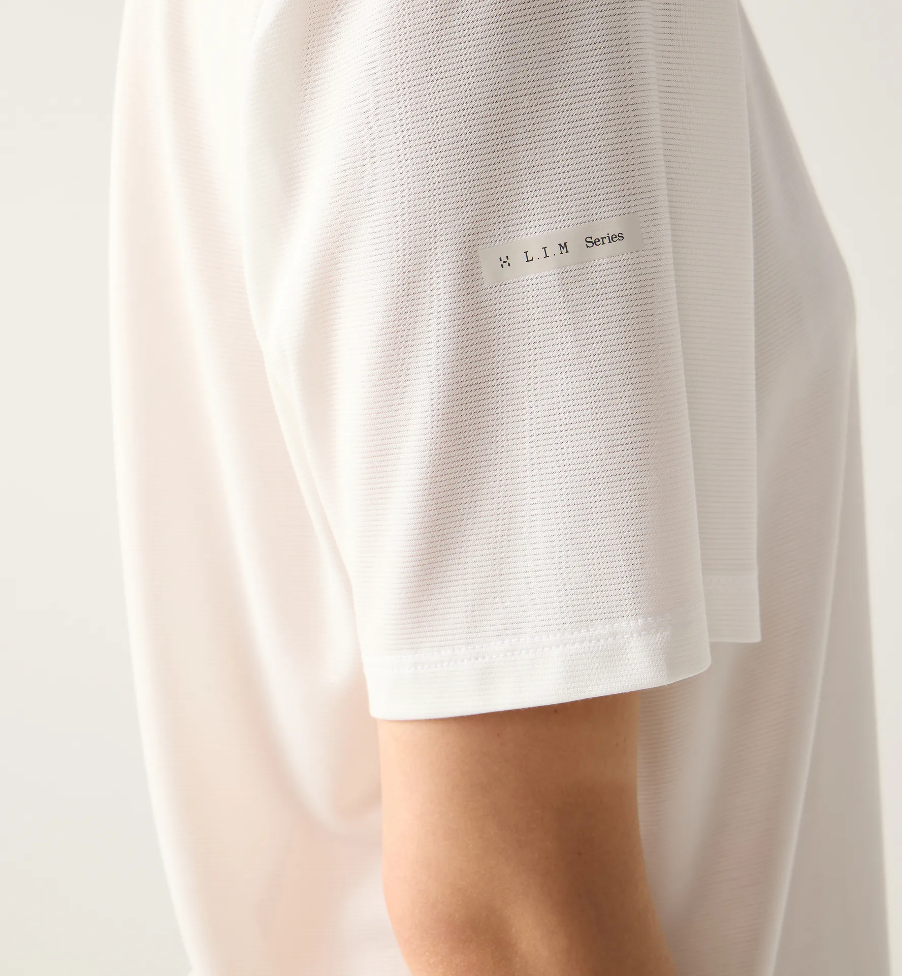 L.I.M Delta Crop Tee Women Soft White