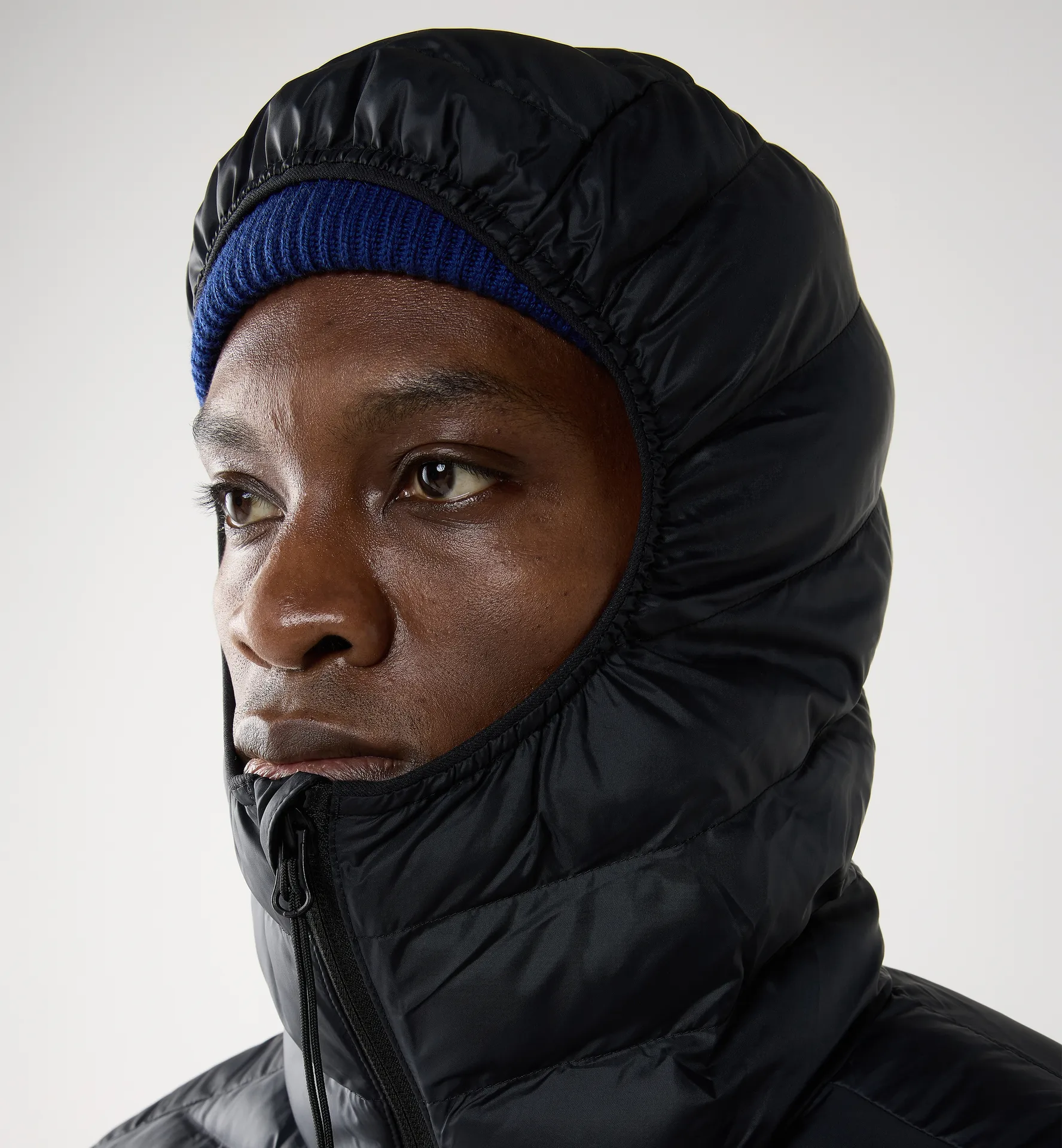 Särna Mimic II Hood Men True Black