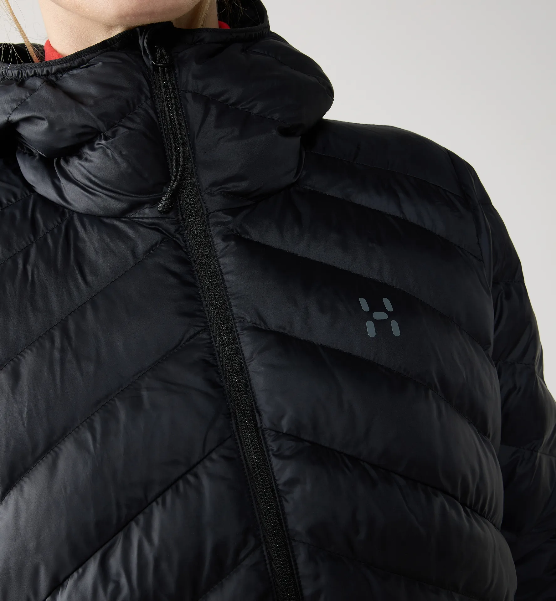 Särna Mimic II Hood Women True Black