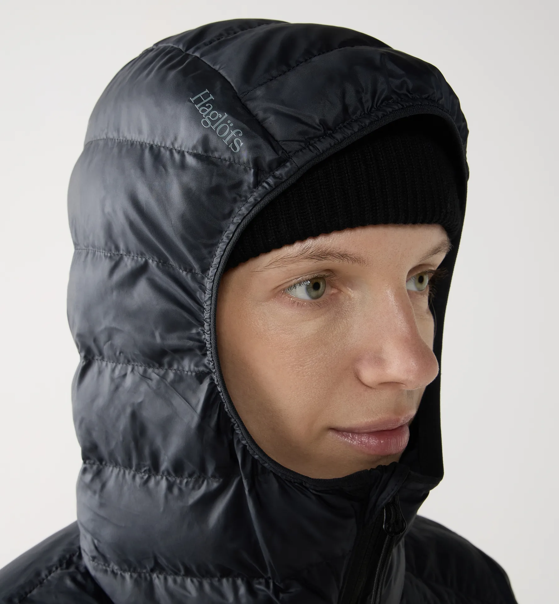 Särna Mimic II Hood Women True Black