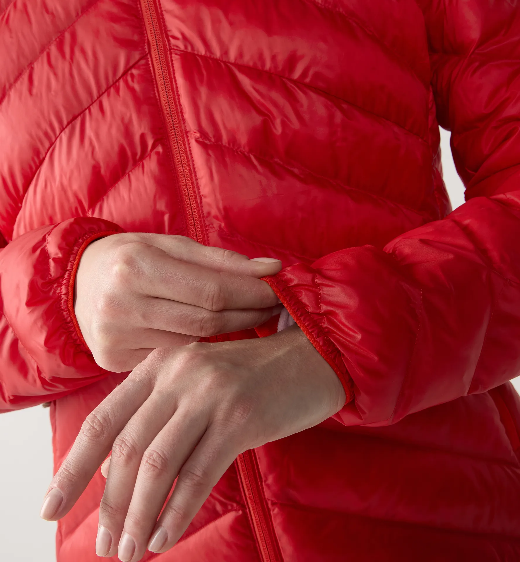 Särna Mimic II Hood Women Bright Red