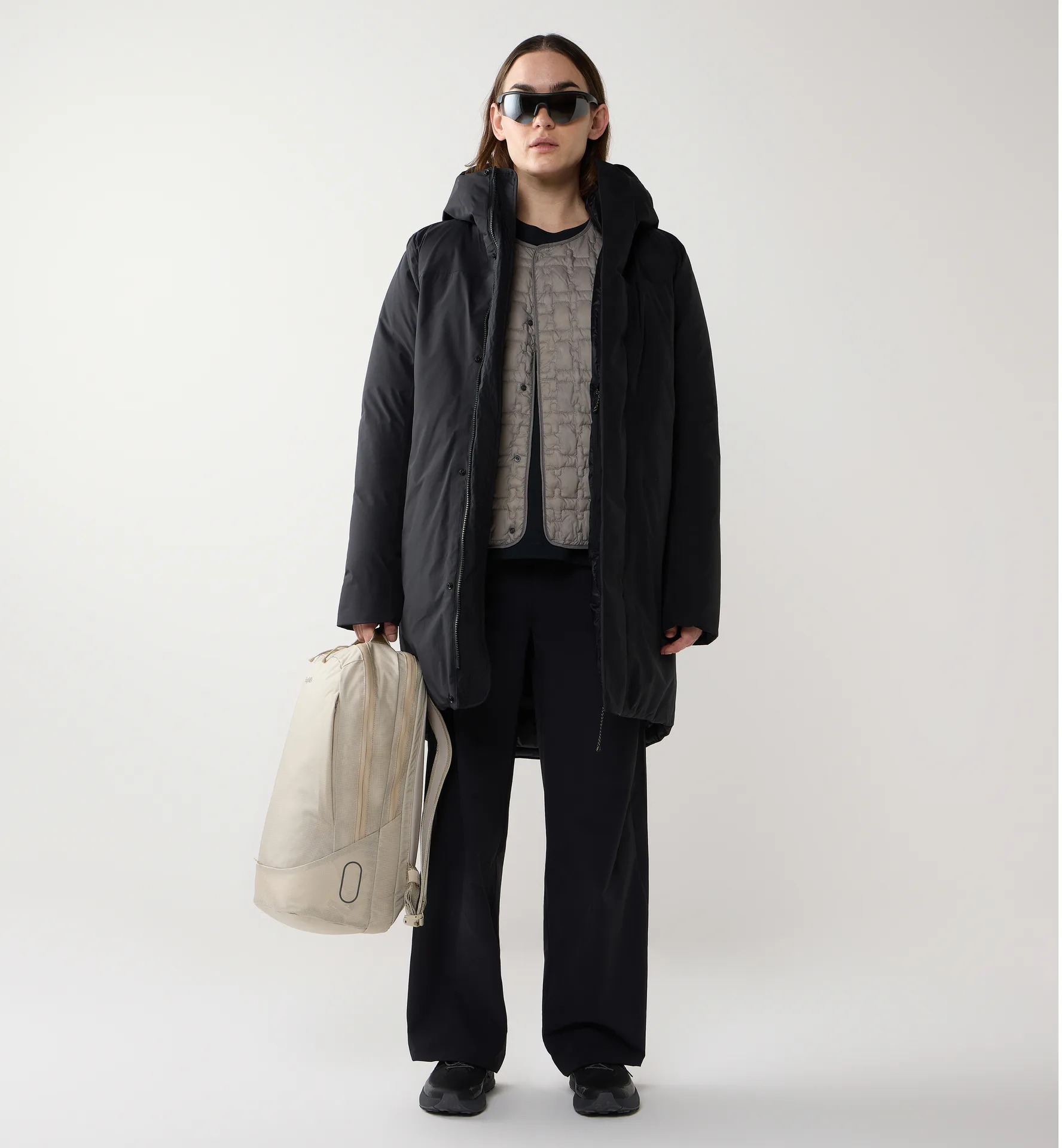 Vara Down GTX Parka Women True Black