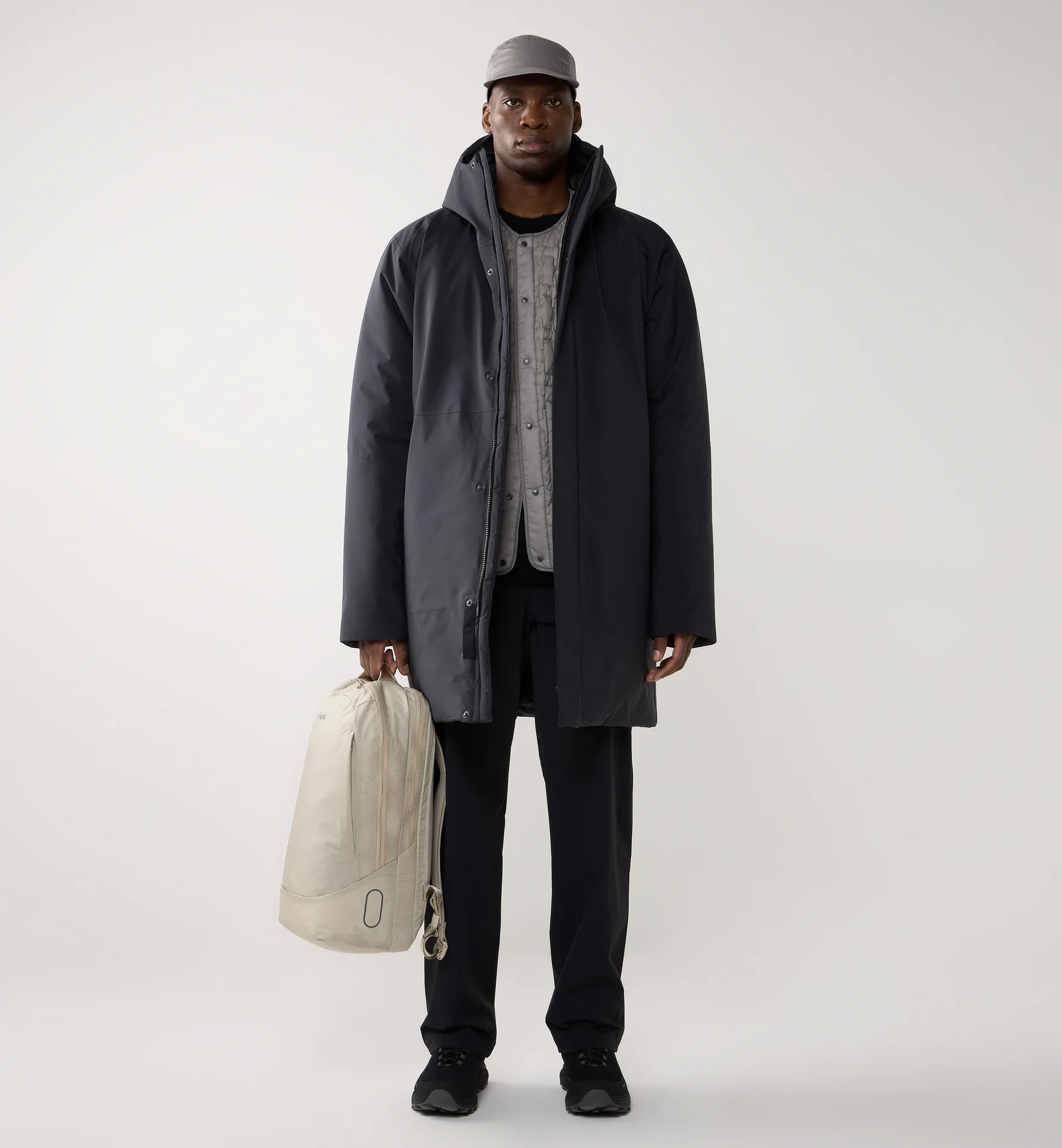 Yra Mimic Proof Parka Men True Black