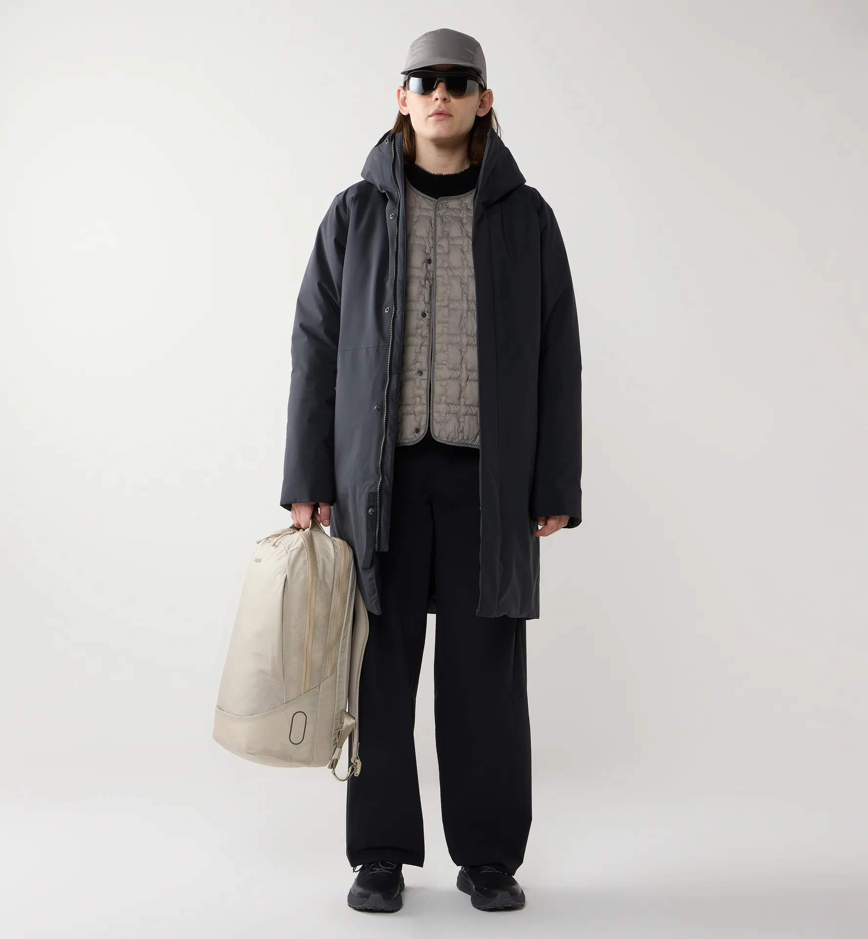 Yra Mimic Proof Parka Women True Black