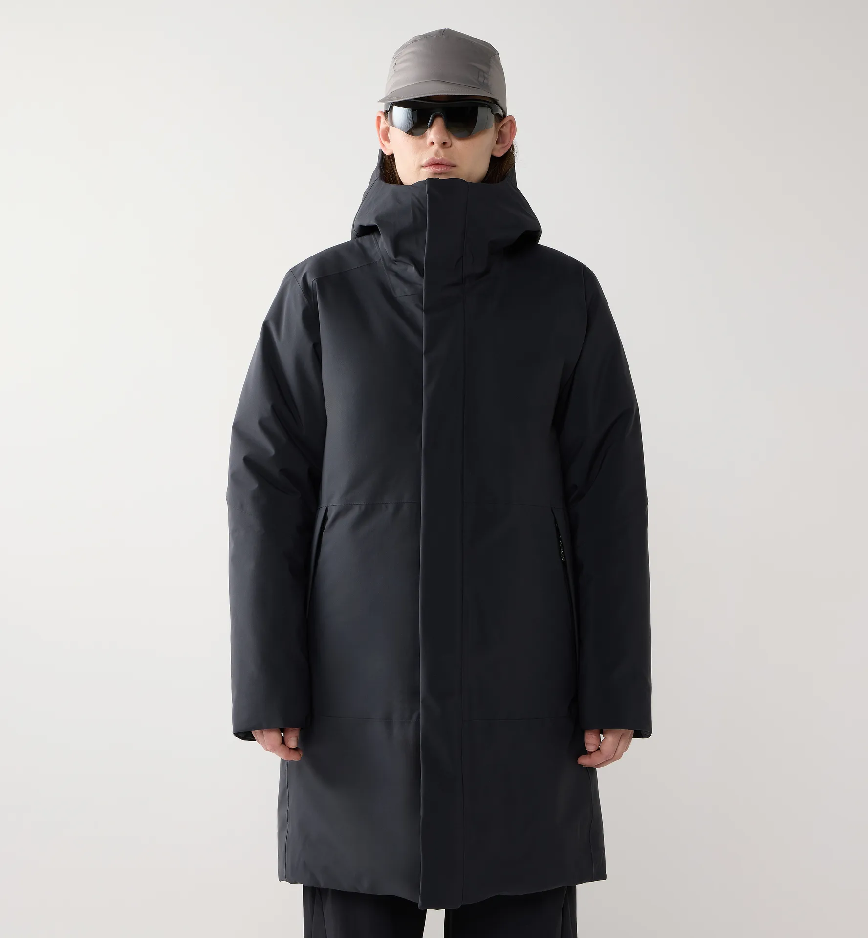 Yra Mimic Proof Parka Women True Black