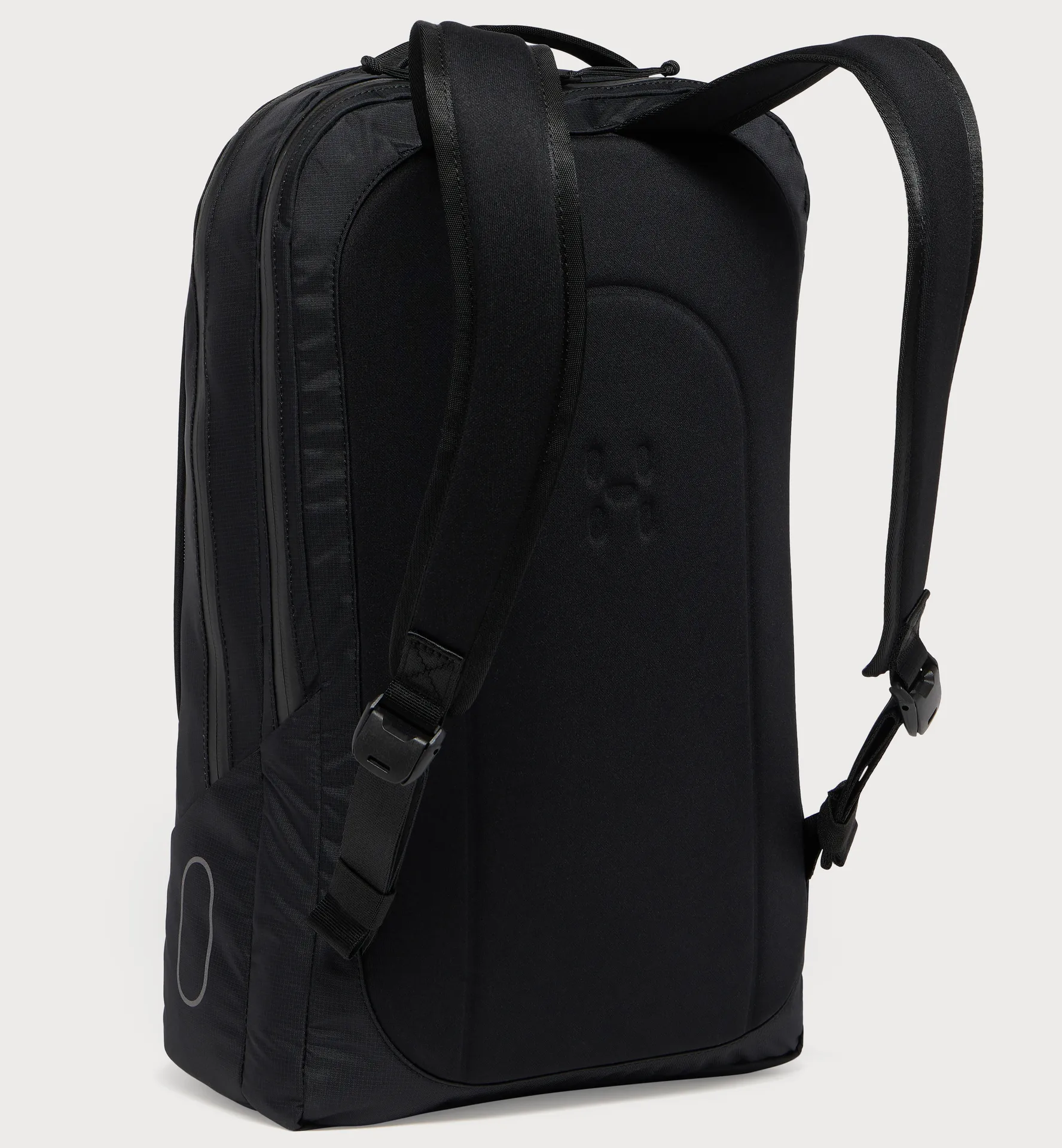 Vara 20L True Black