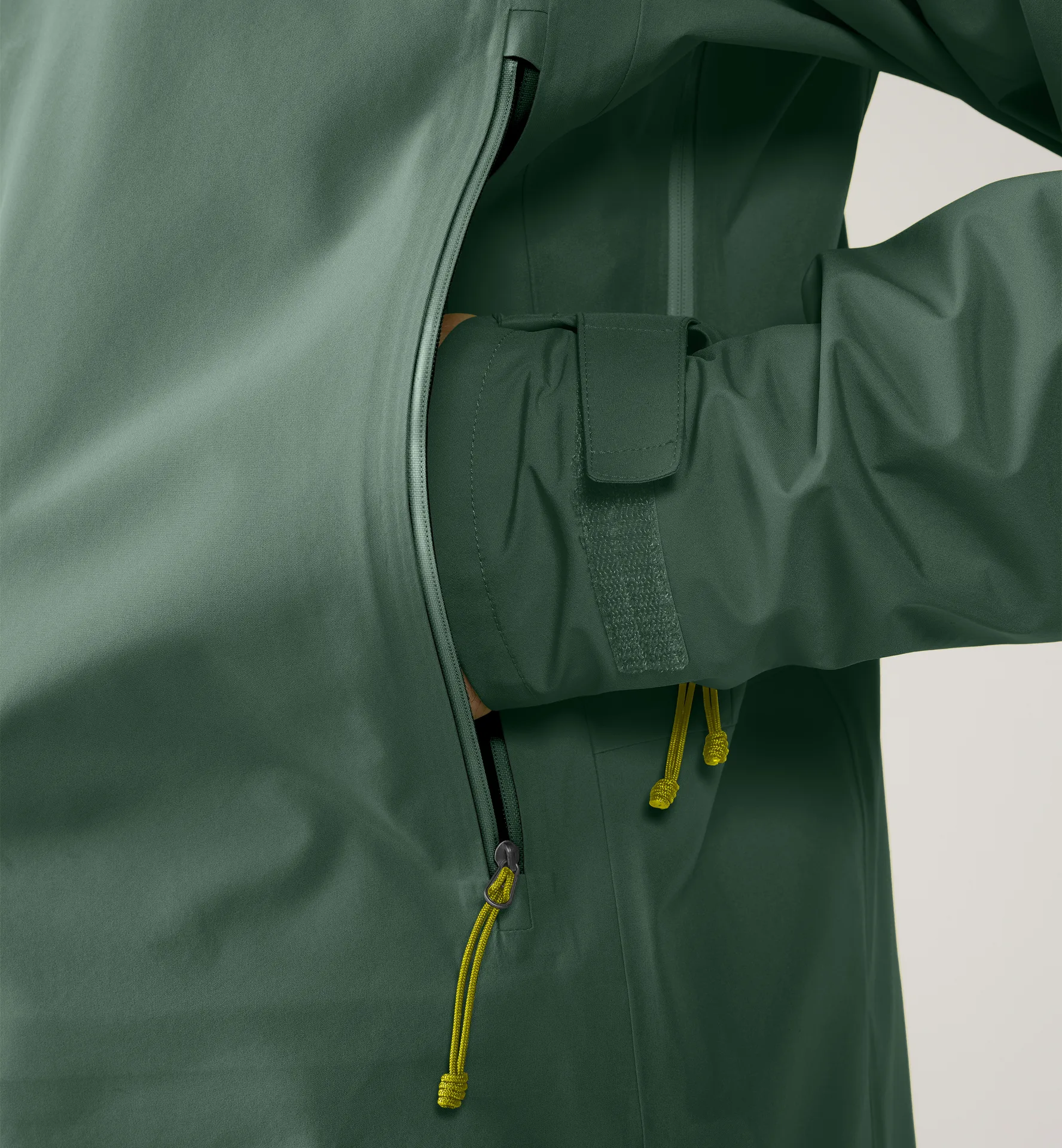 ROC Sight GTX Jacket Men Chlorophyll Green