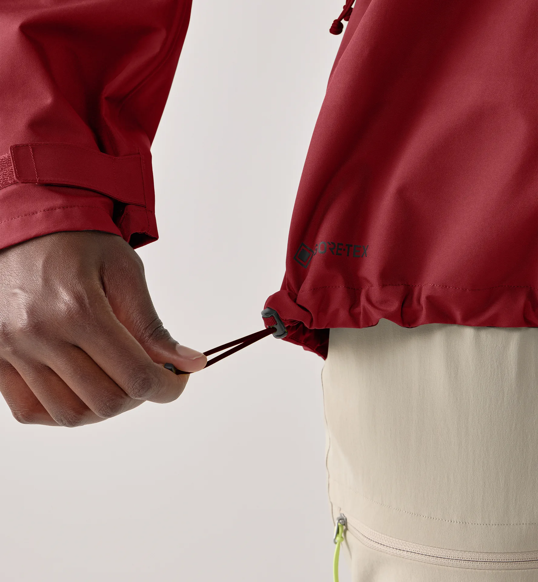 ROC Sight GTX Jacket Women Carmine Red