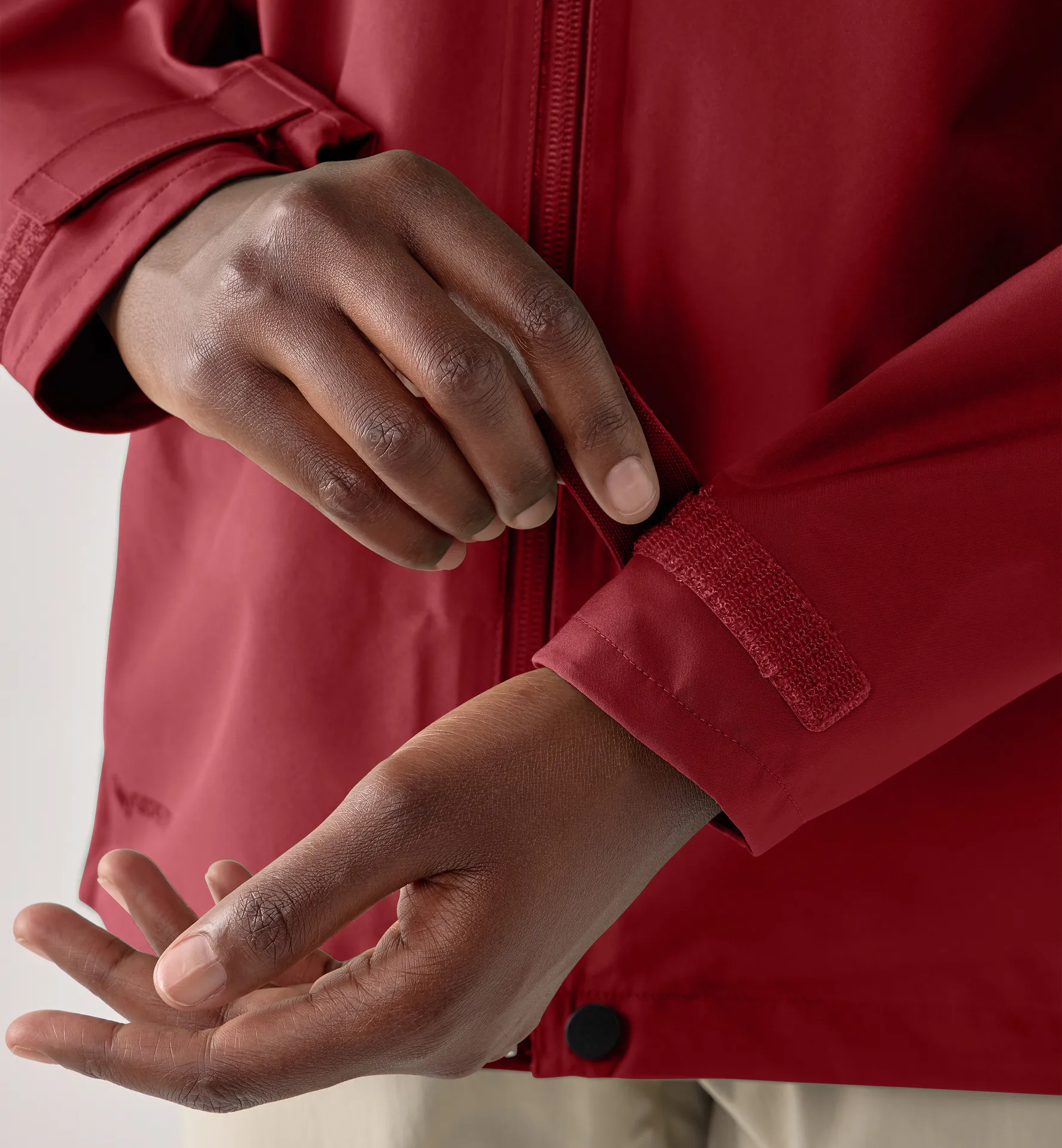 ROC Sight GTX Jacket Women Carmine Red