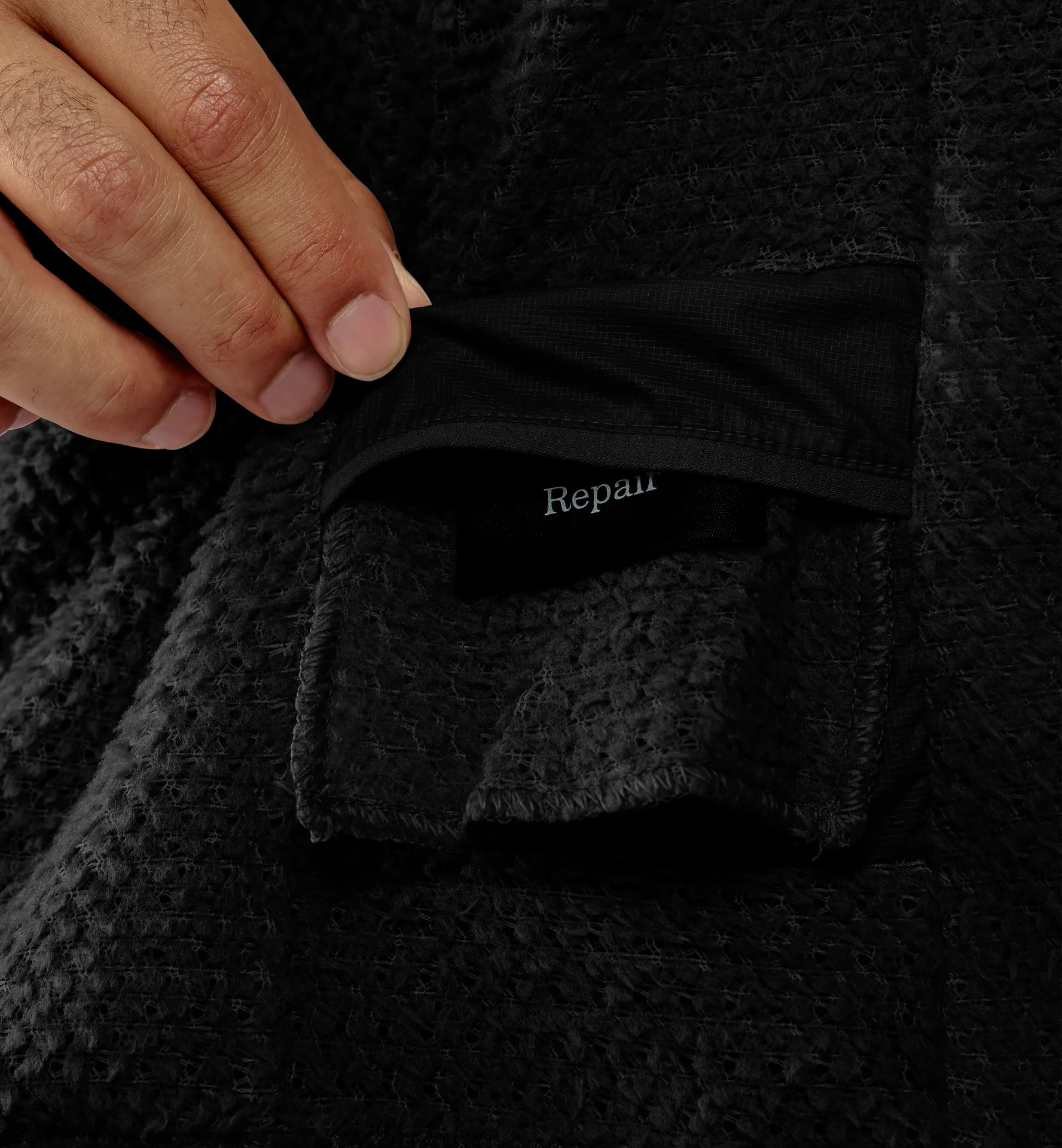 Vara Alpha Sweater Men True Black