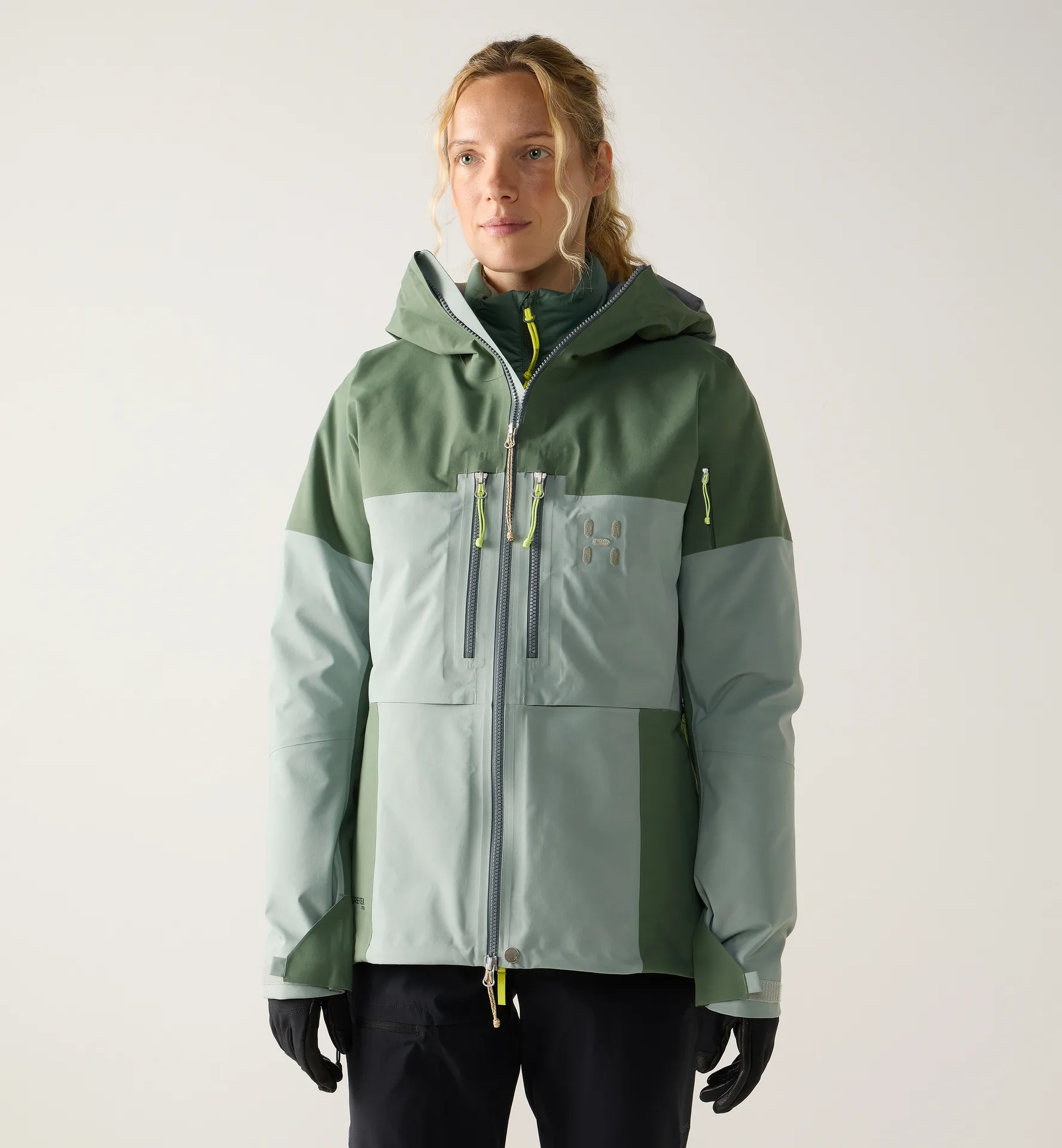 Spitz GTX Pro II Jacket Women | Dew Green/Chlorophyll Green