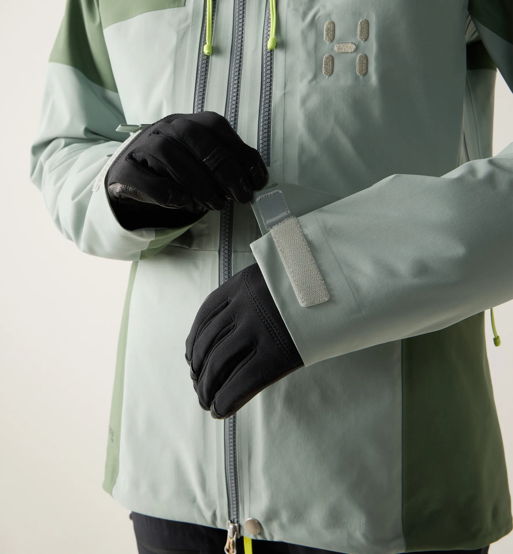 Spitz GTX Pro II Jacket Women Dew Green/Chlorophyll Green