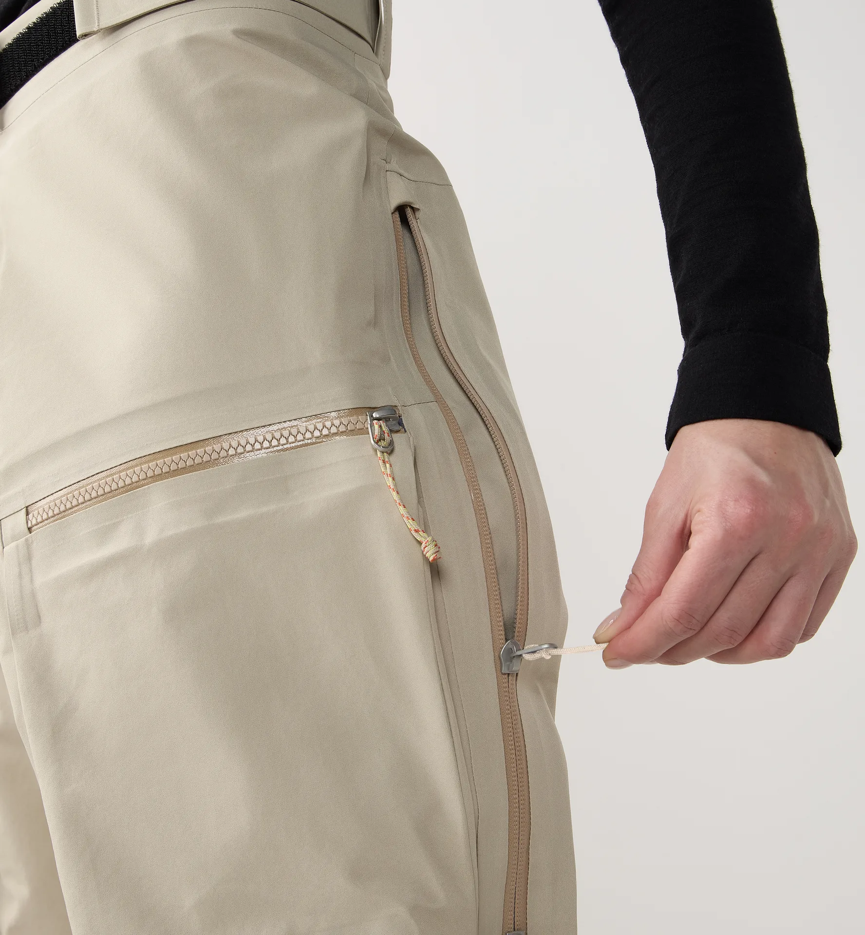 Vassi GTX II Pant Women Chalk Beige