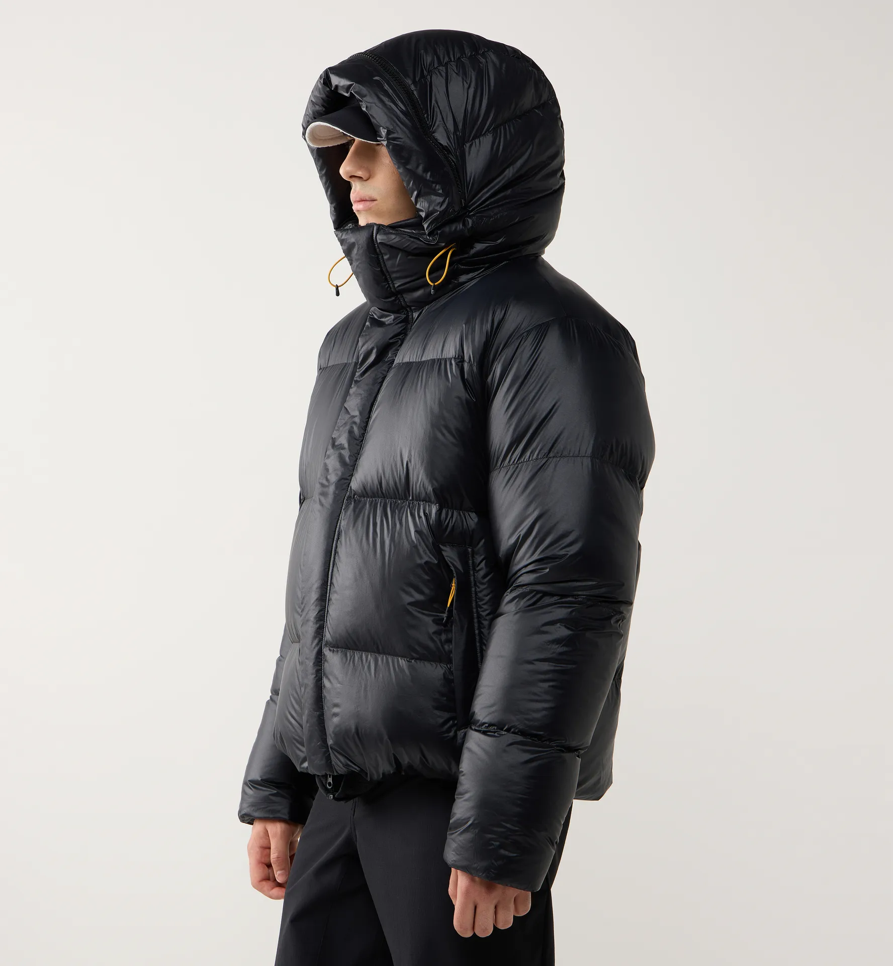 Liden Short Down Hood Men True Black