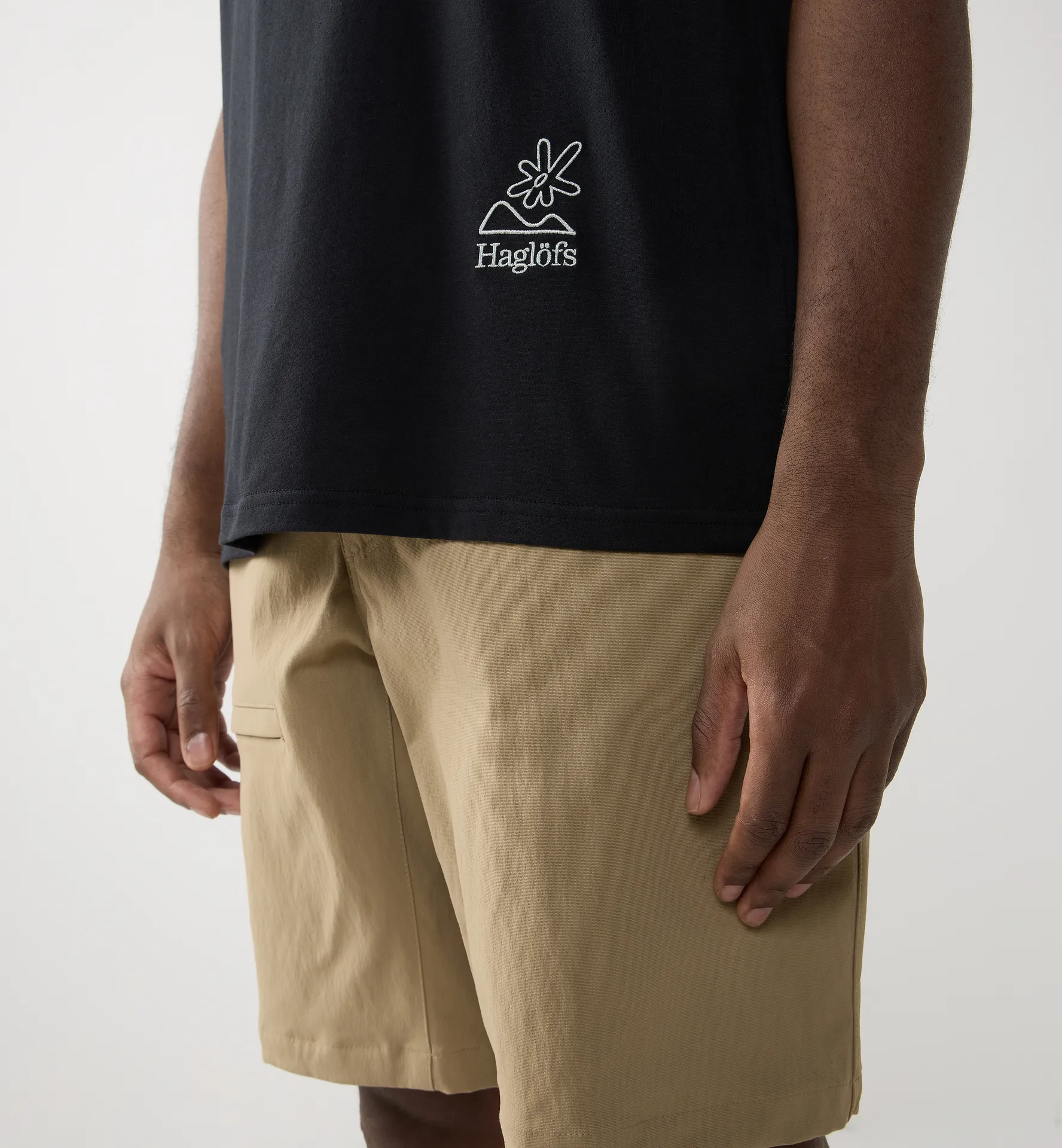 Midnattssol Tee Men True Black