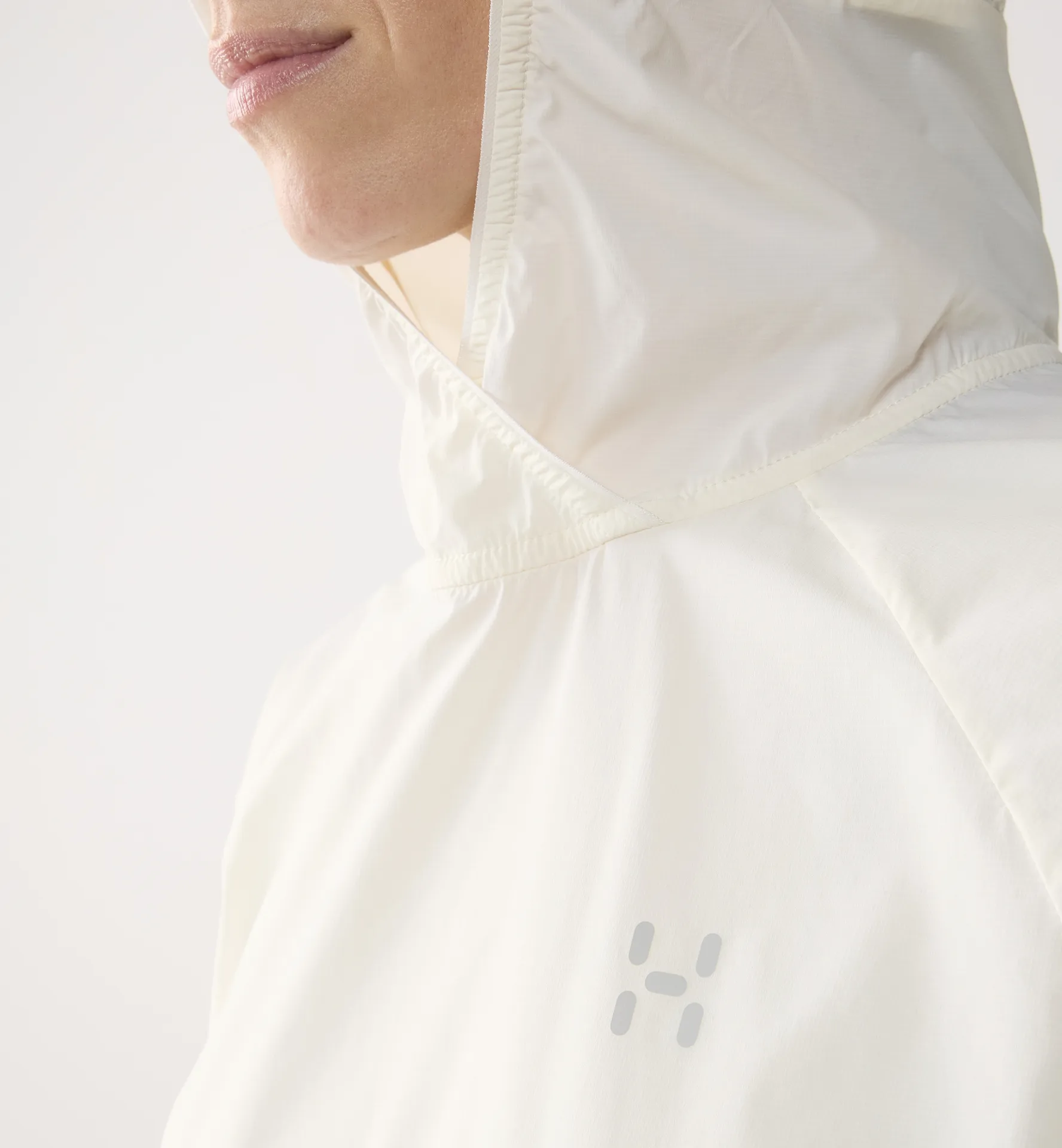 Midnattssol Sunpack Hoodie Women Soft White