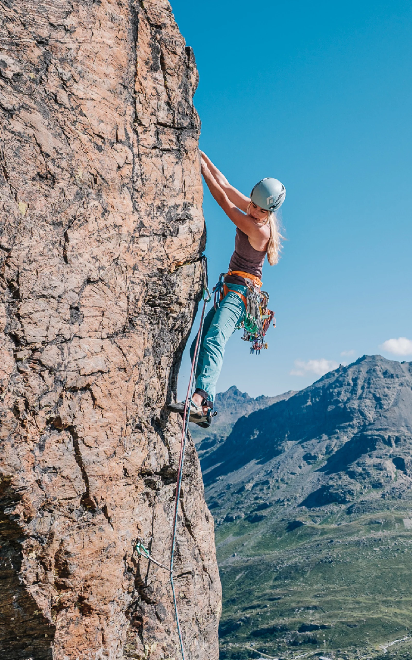 Haglöfs Outsiders by nature Angela Strolz Climbing
