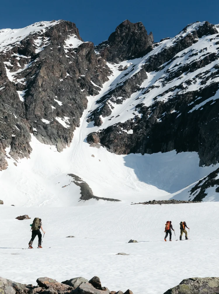 People skitouring