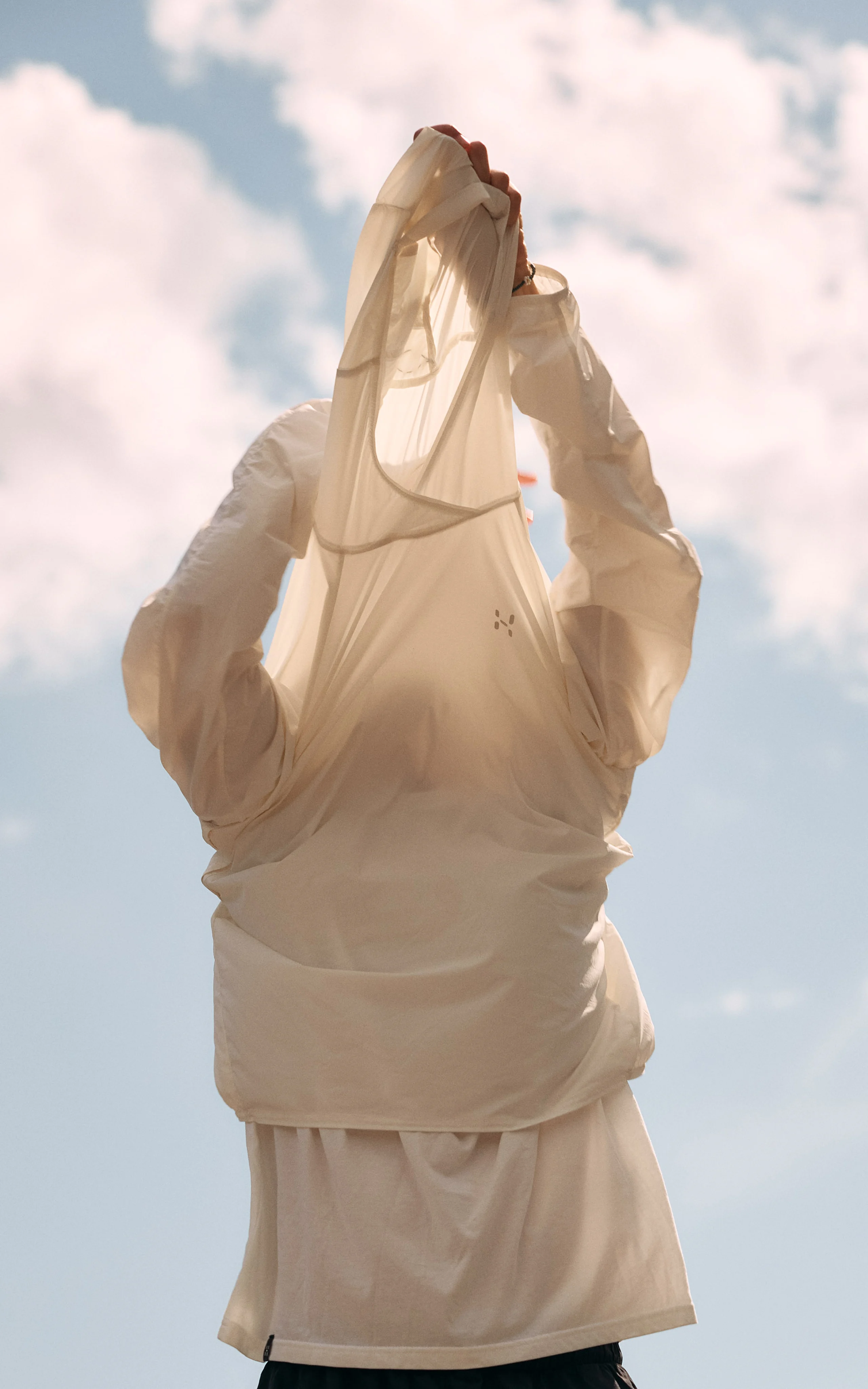 Haglöfs Summers to explore Sunpack hoodie