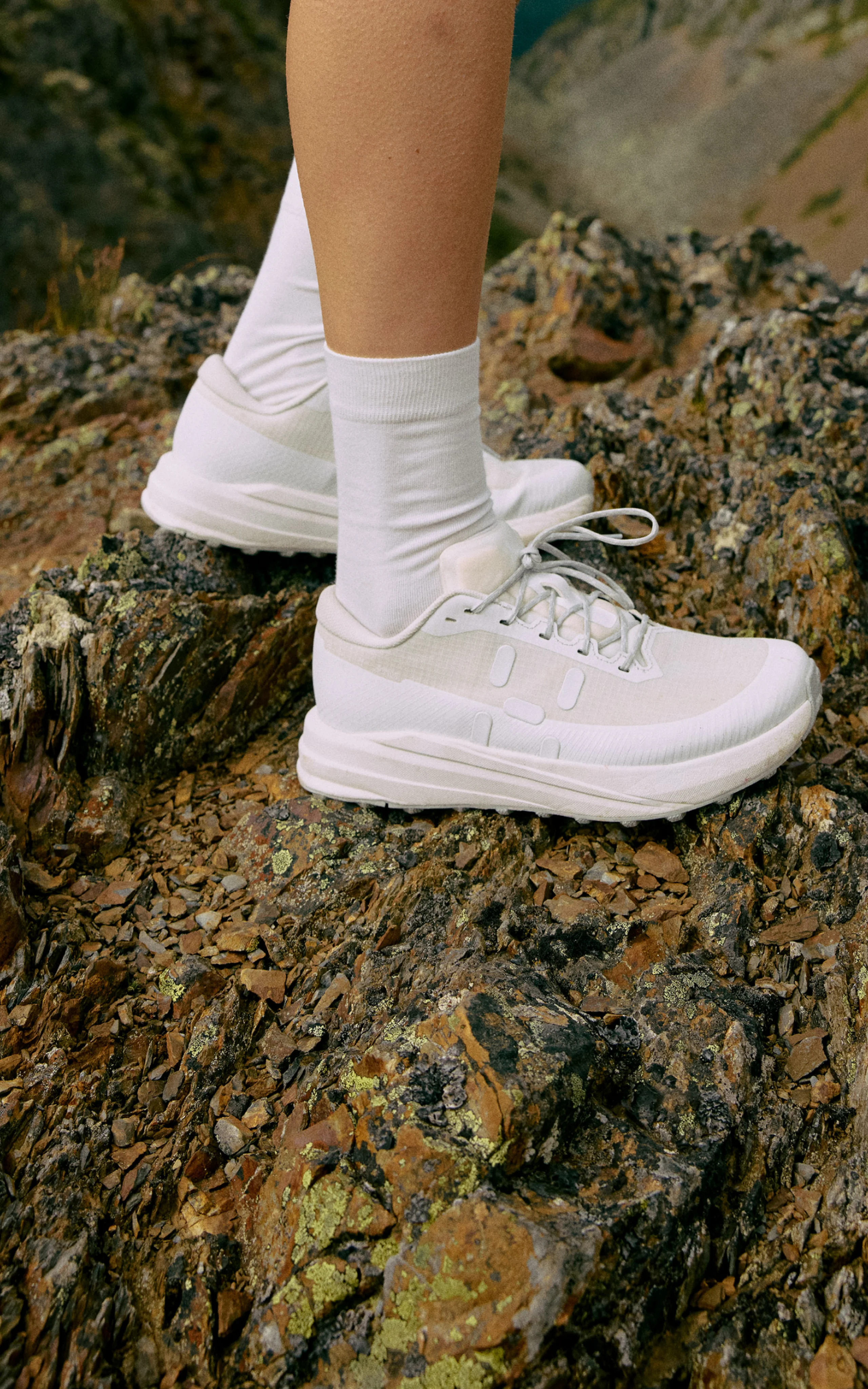 Haglöfs Summer heat | Summers to explore L.IM Horizon