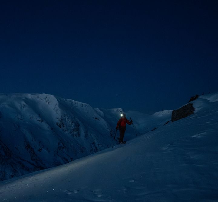 Skiing in the dark 