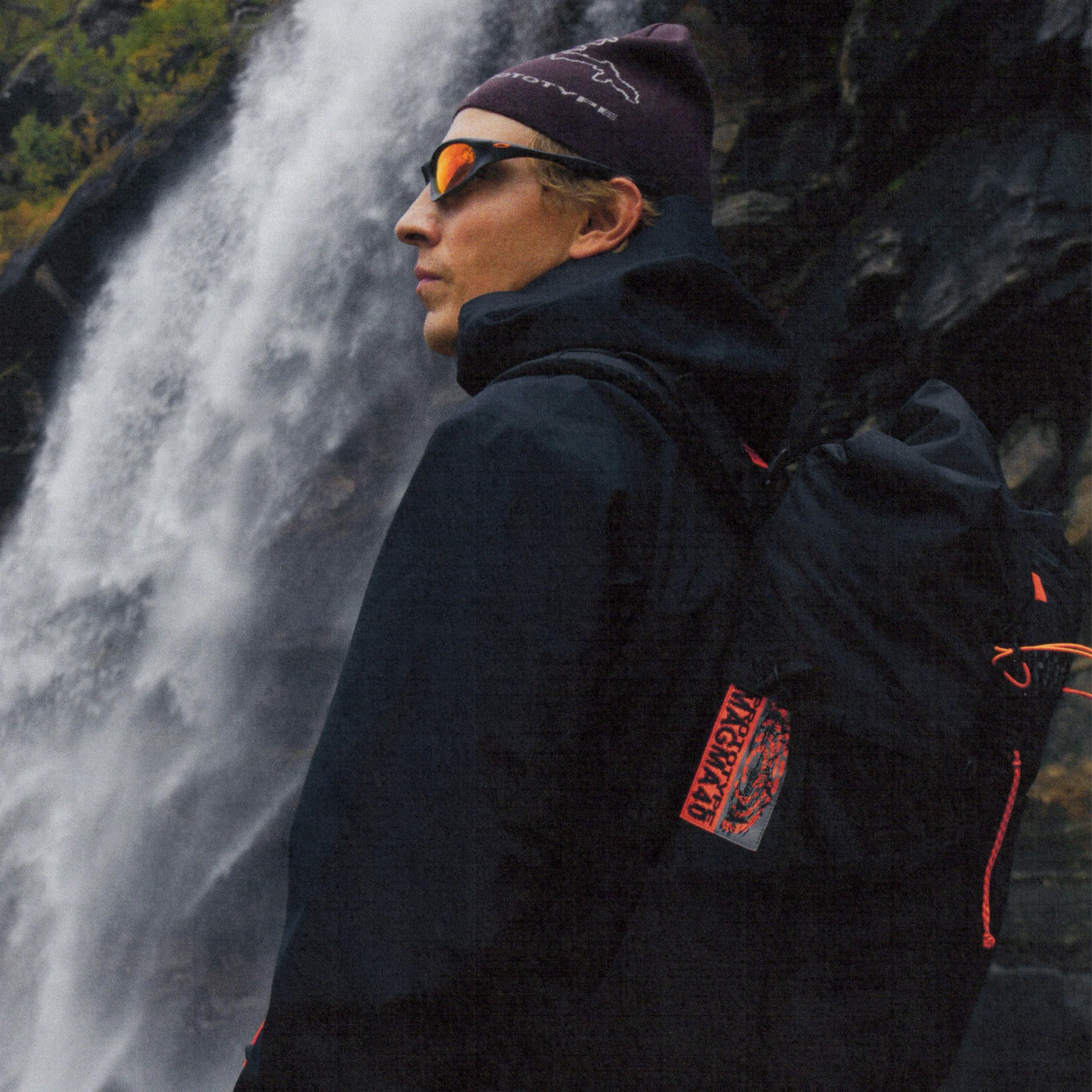 Haglöfs KA-YO Jacket in the rain