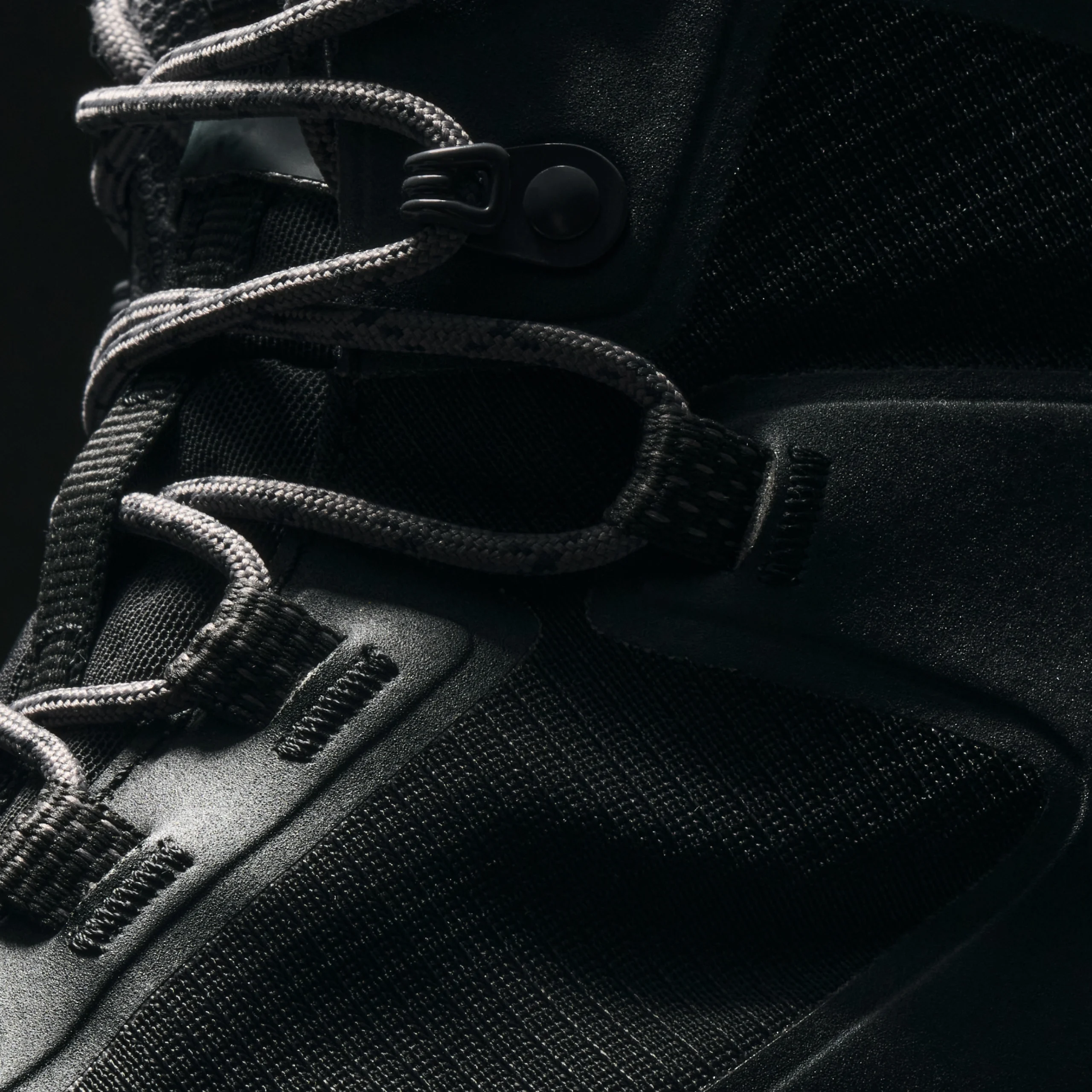 SS26 L.I.M Horizon Step into the new Horizon L.I.M Horizon Hike GTX Mid Black