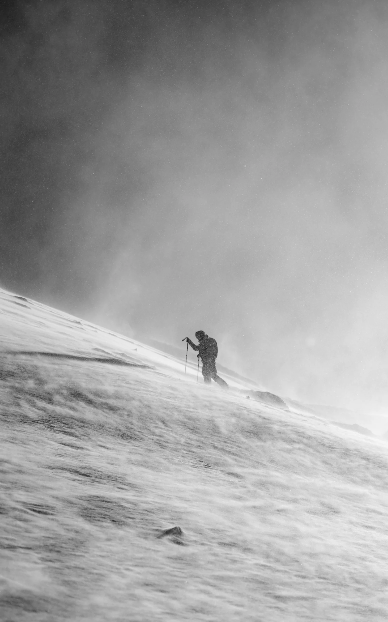 Haglöfs sale. Skislope in black and white