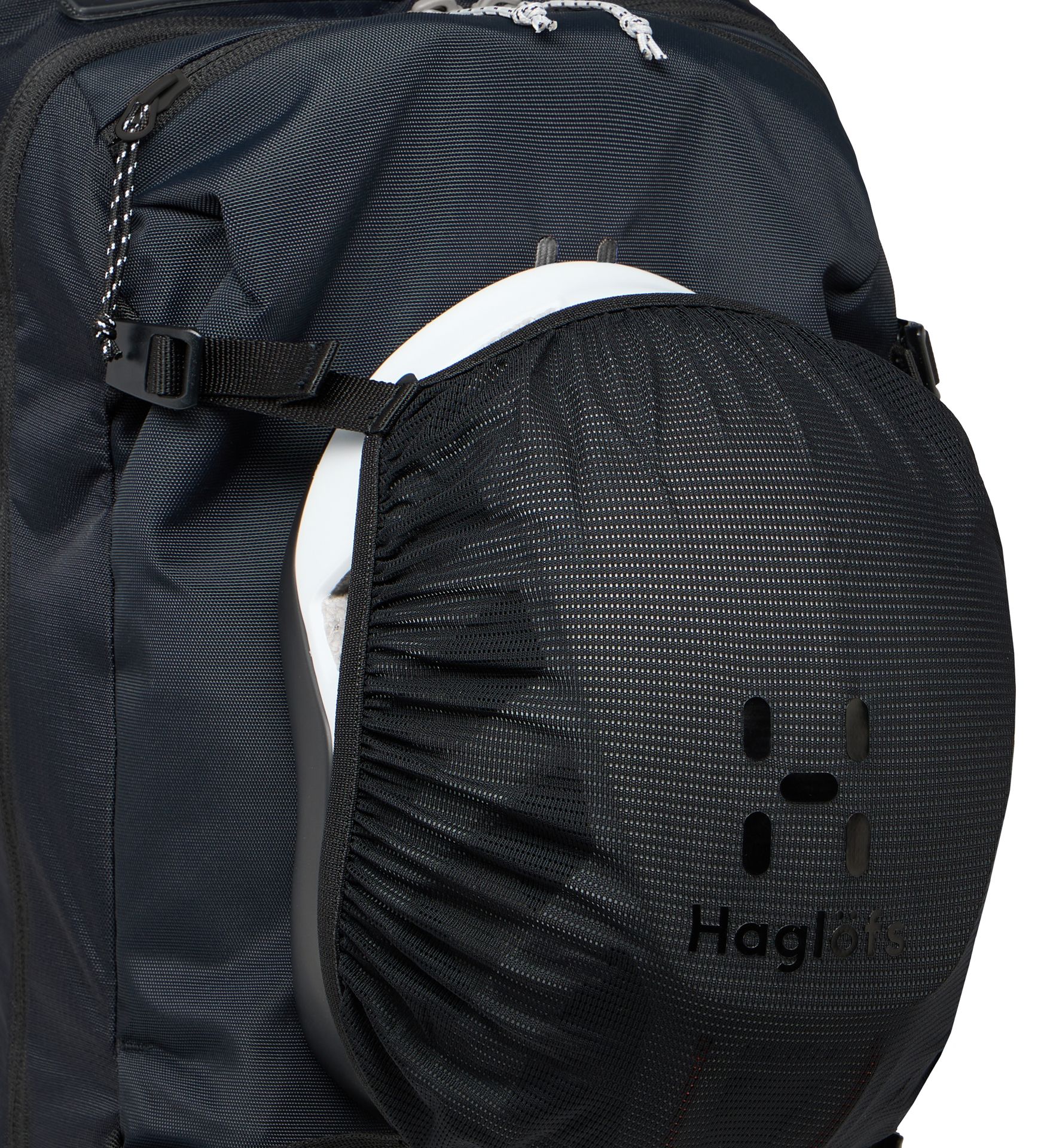 Latnja 18 True Black