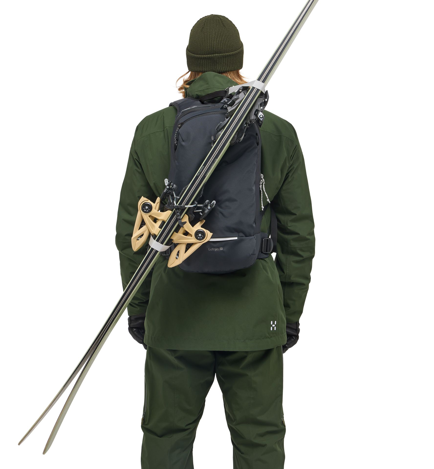 Latnja 18 True Black