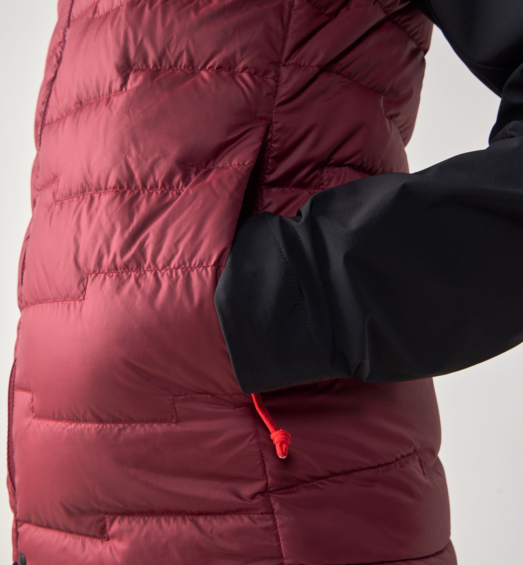 ROC Flash Down Vest Women Carmine Red