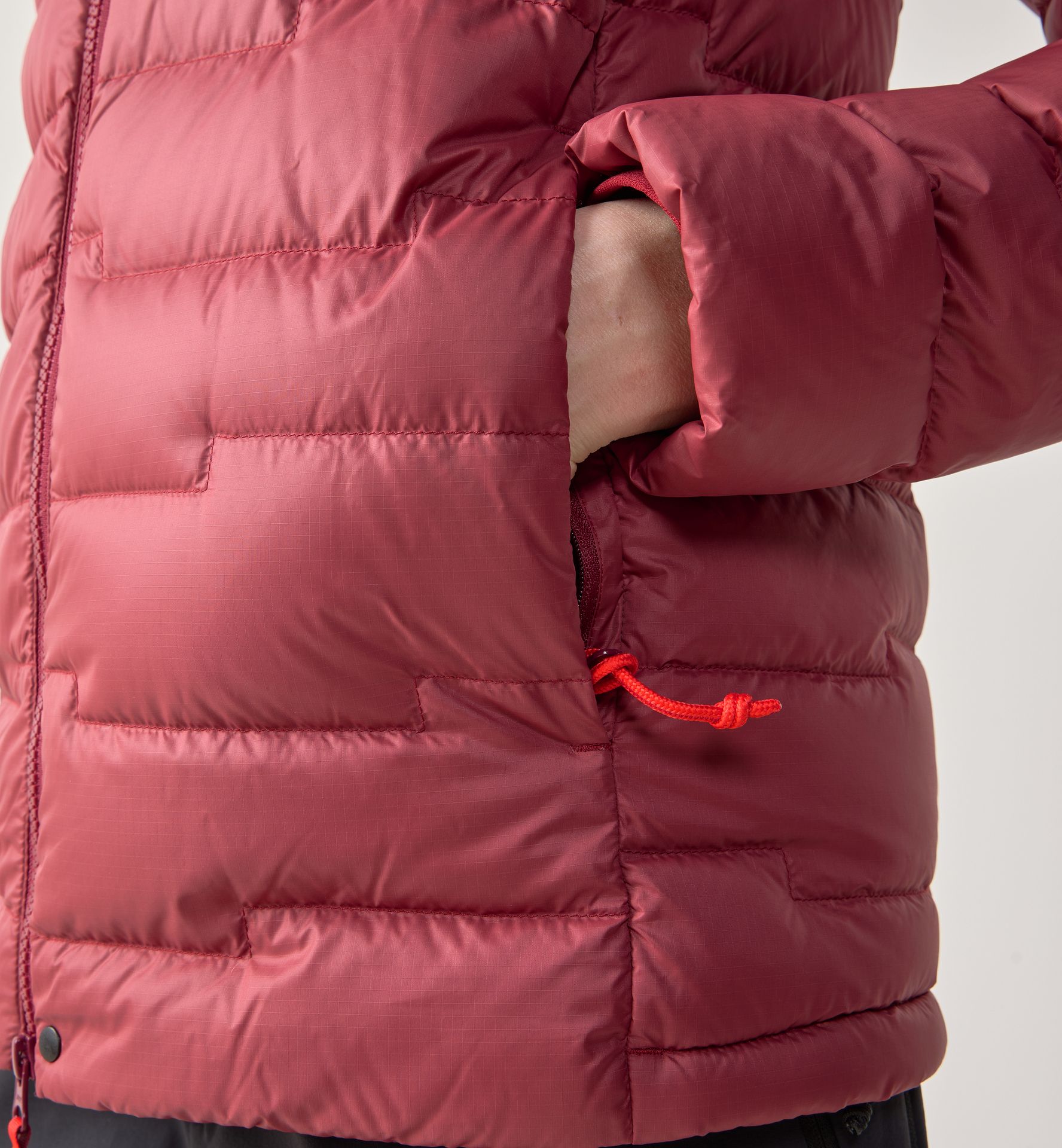 ROC Flash Down Hood Women Carmine Red