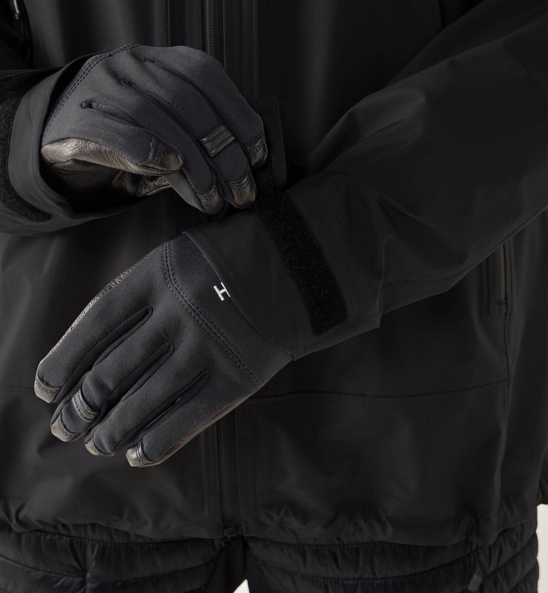 L.I.M Airak 2,5L Jacket Women True Black