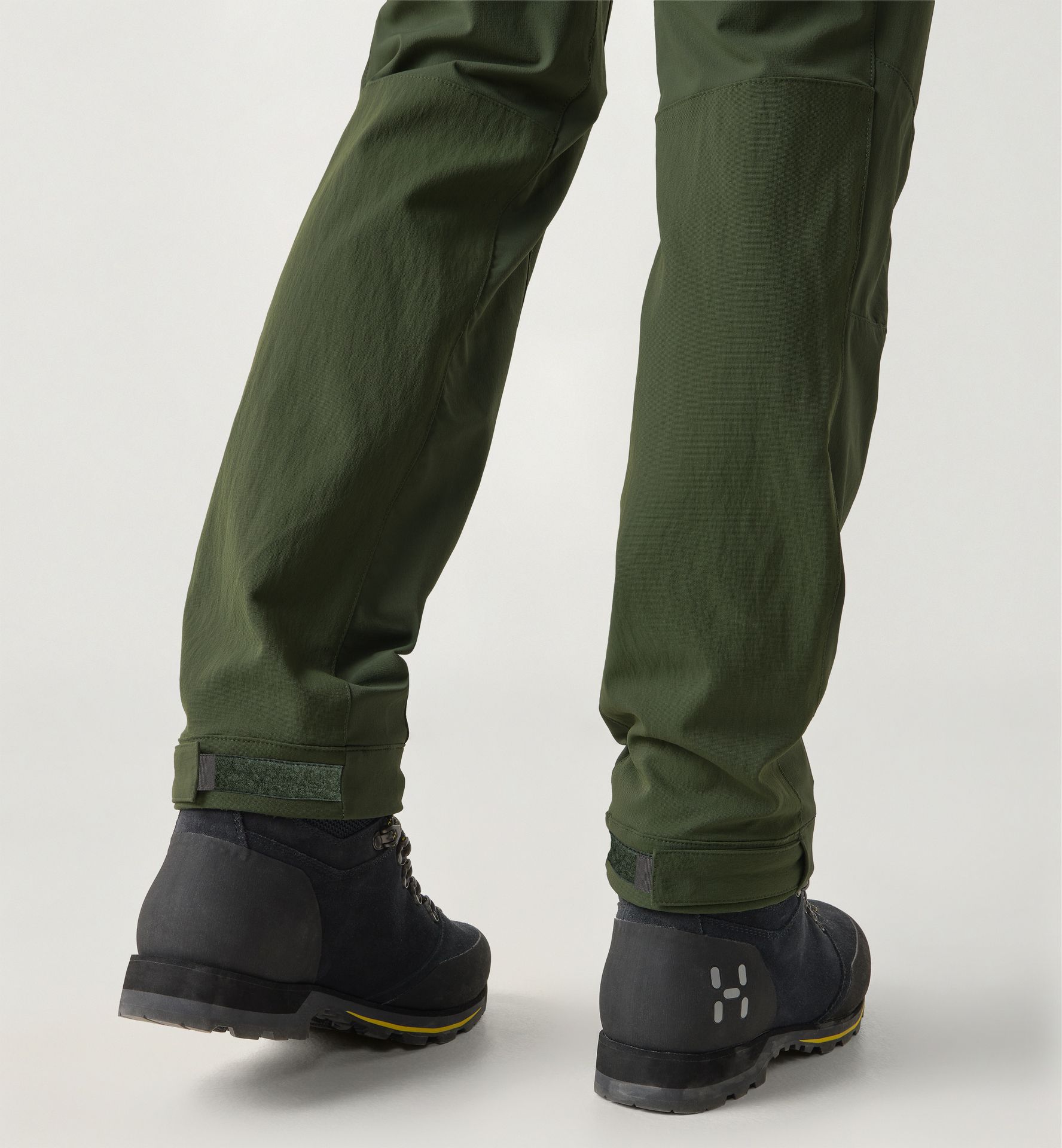 Alert Mid Pant Men Seaweed Green