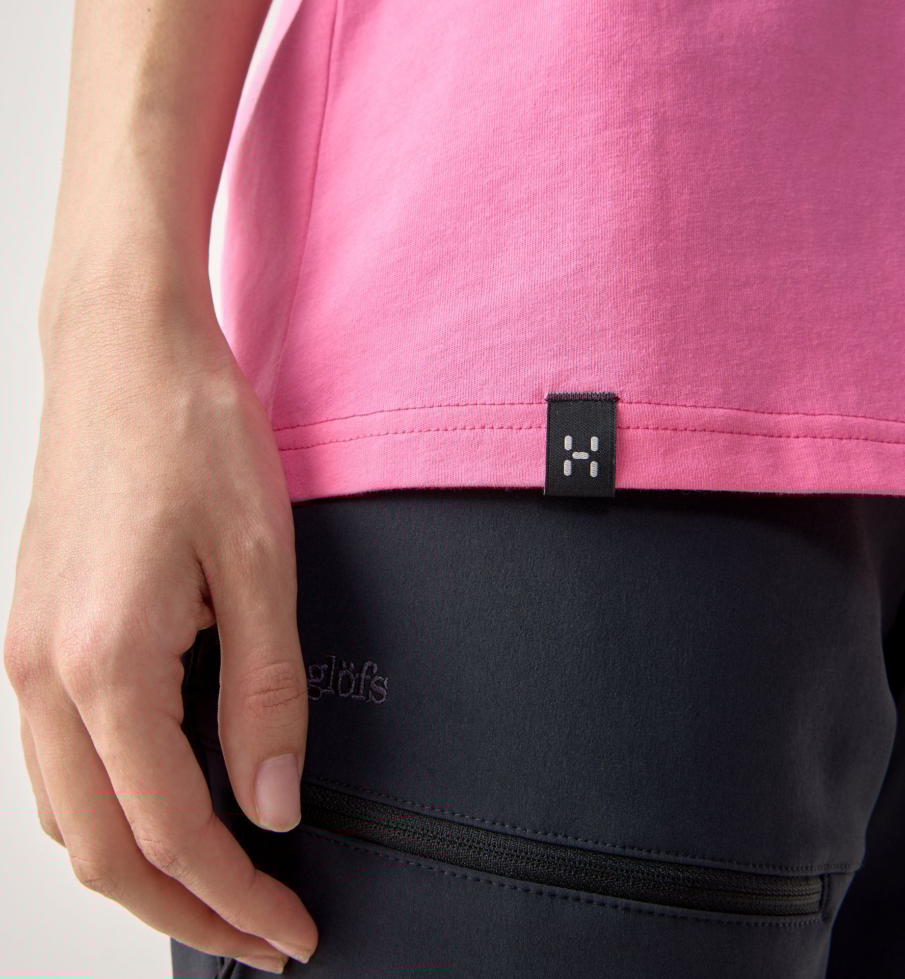 Outsiders Tee Women Lantana Pink