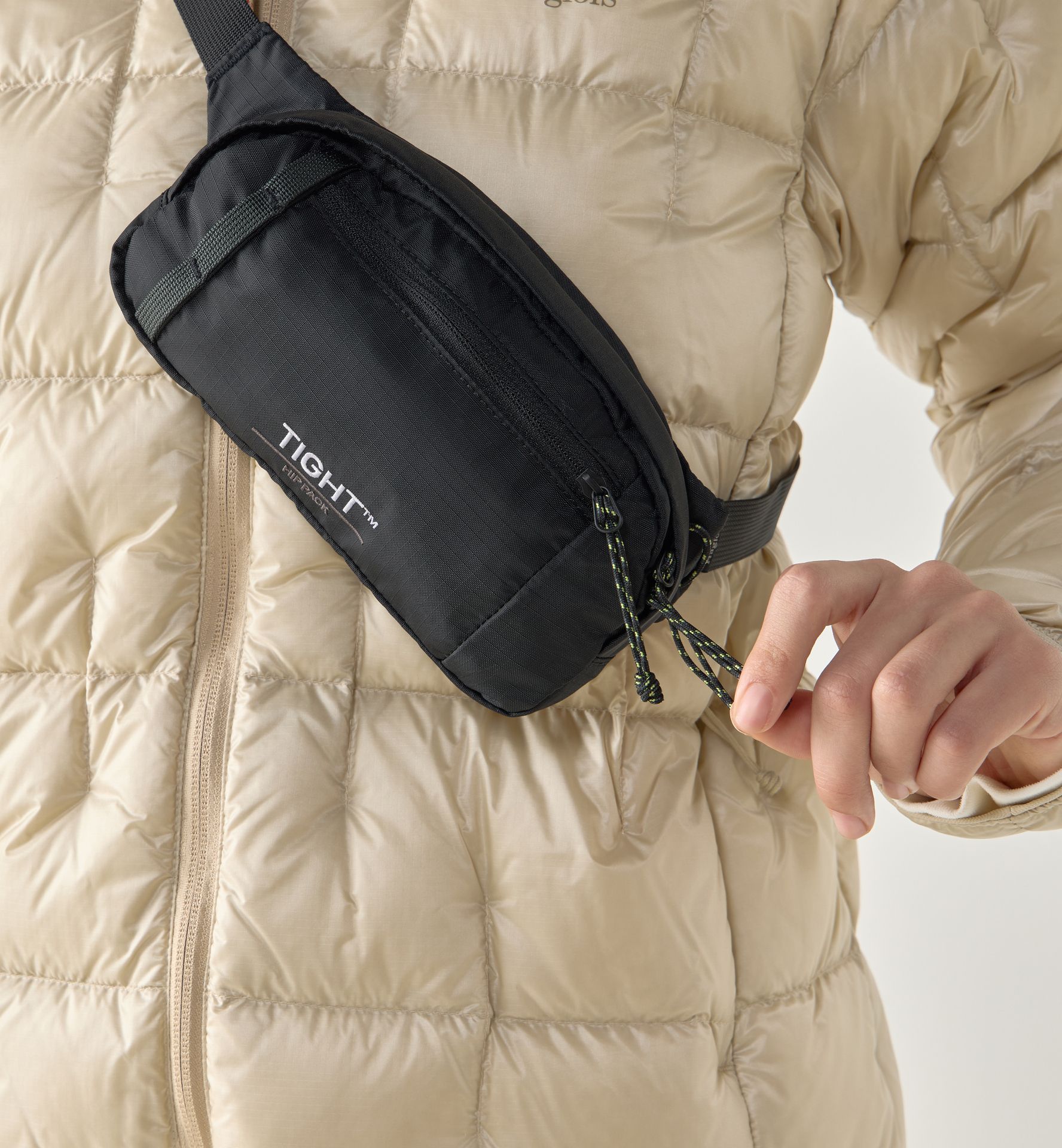 Tight hip pack 1 True Black/Magnetite