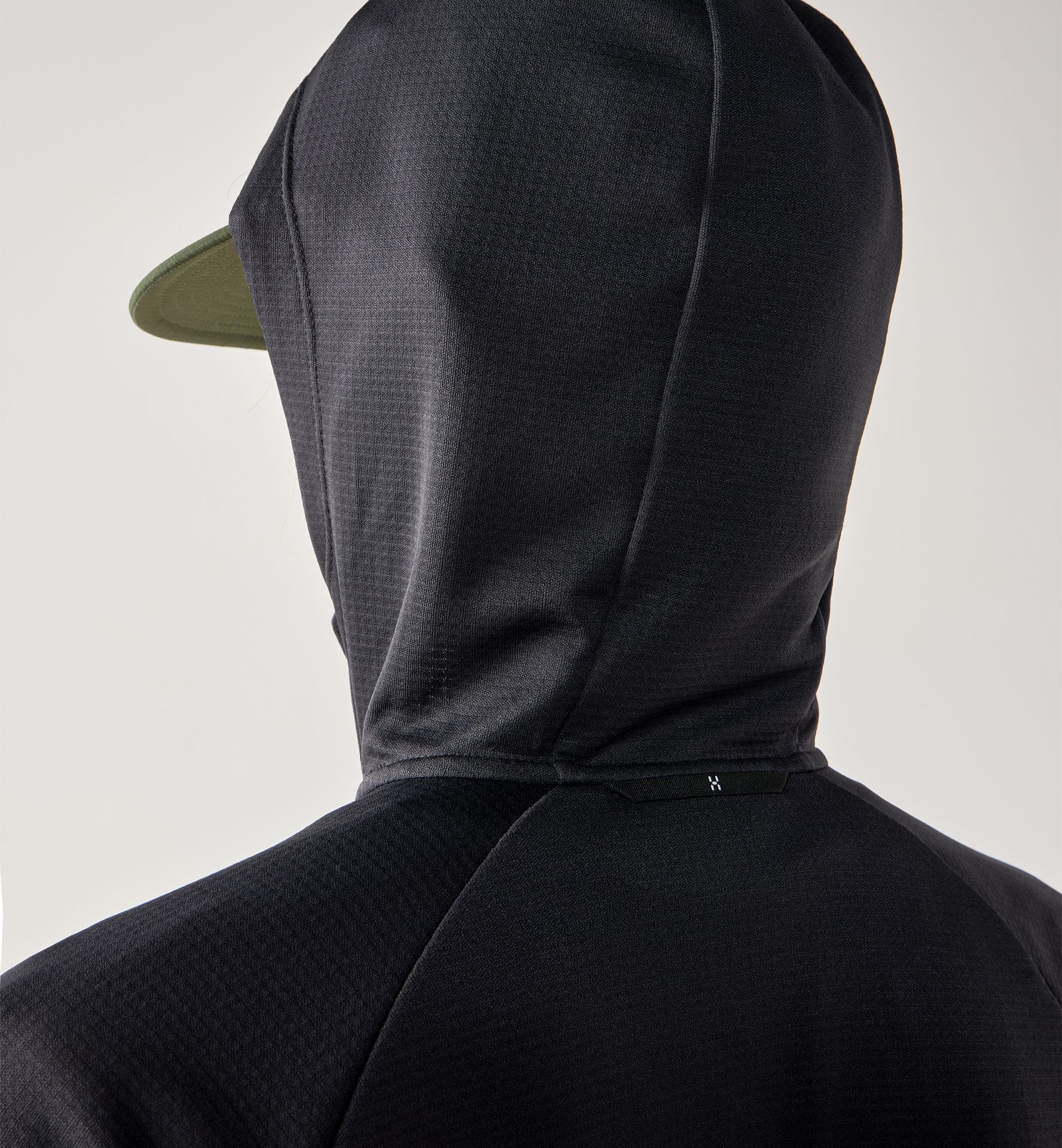 Korp Mid Hood Women True Black