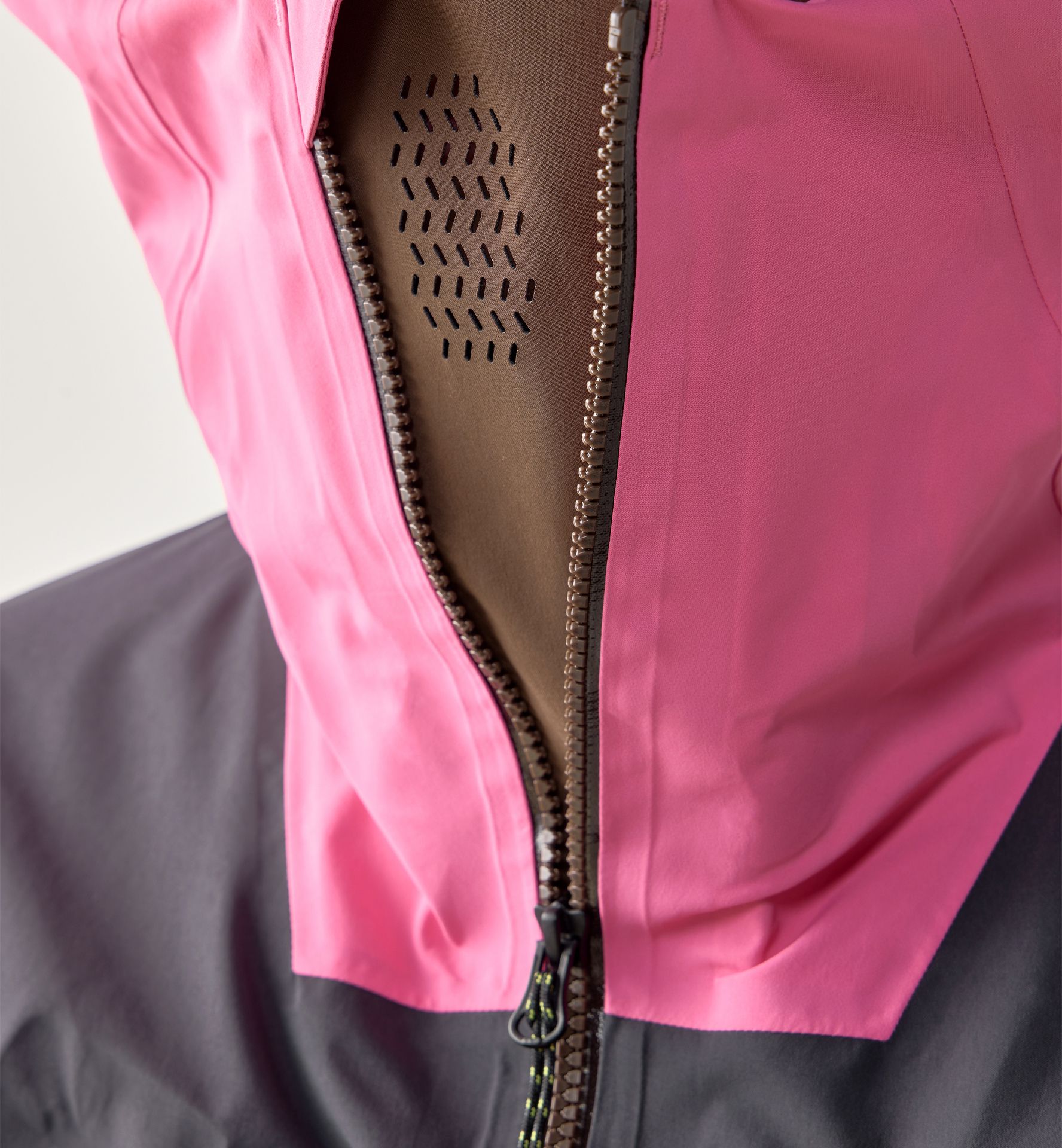 Vassi GTX Pro II Jacket Women Lantana Pink/Oak Brown