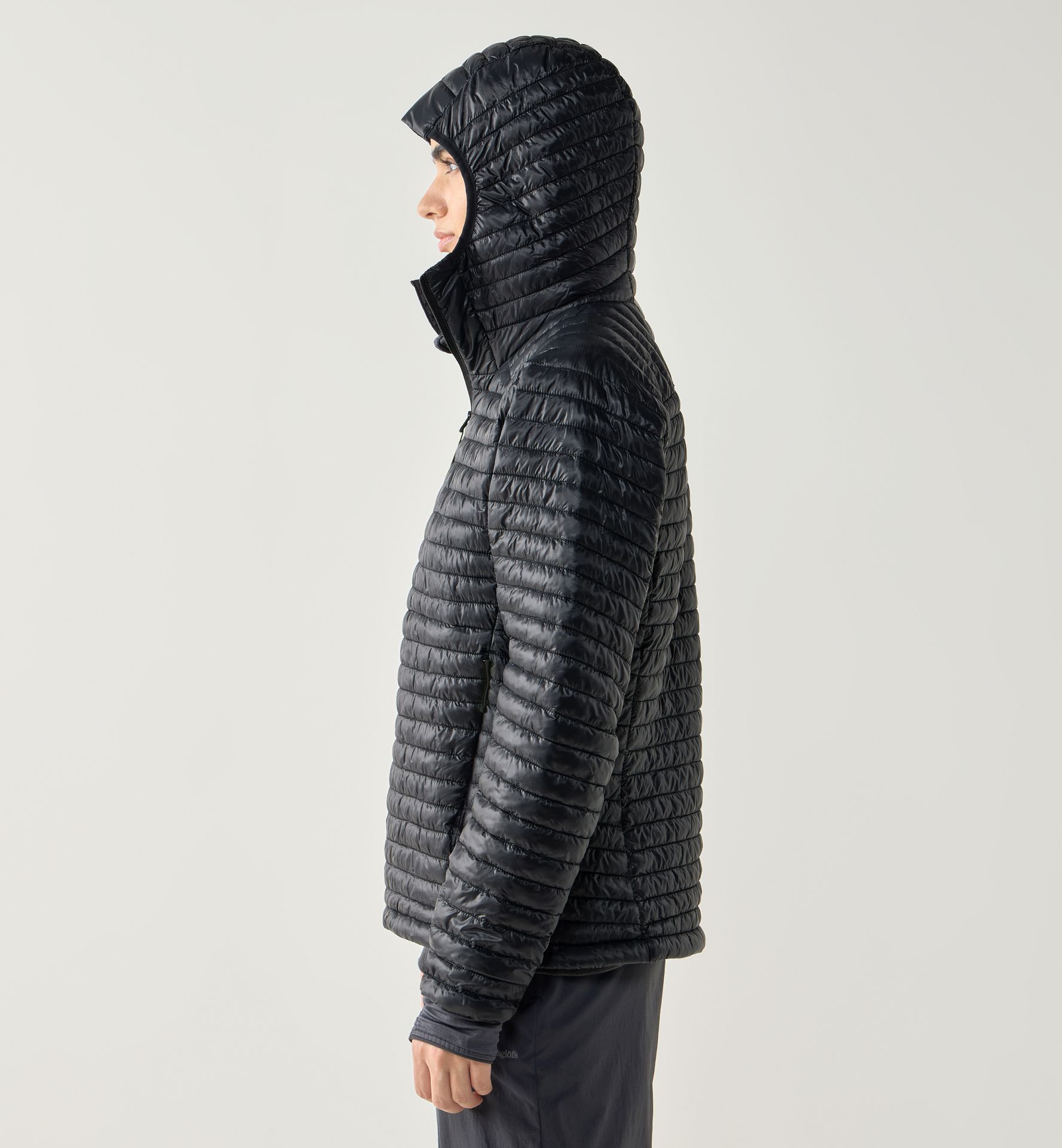 L.I.M Mimic II Hood Women True Black