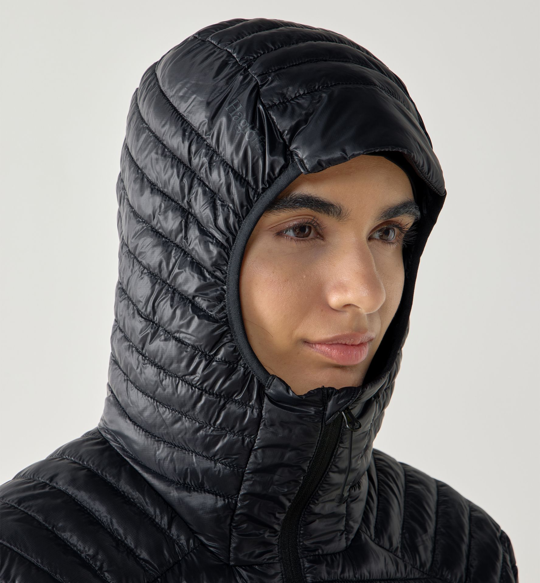 L.I.M Mimic II Hood Women True Black