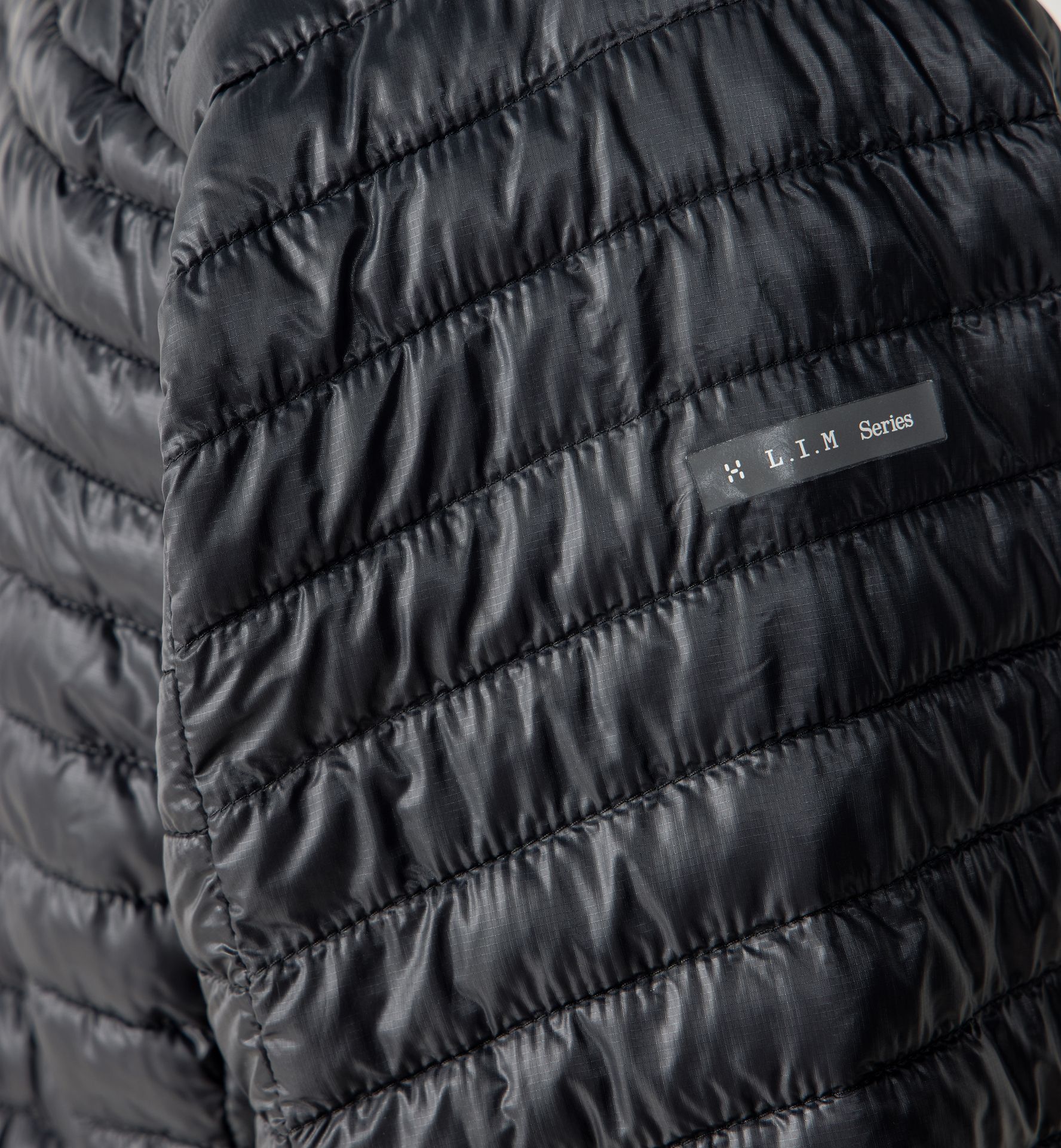 L.I.M Mimic II Hood Women True Black