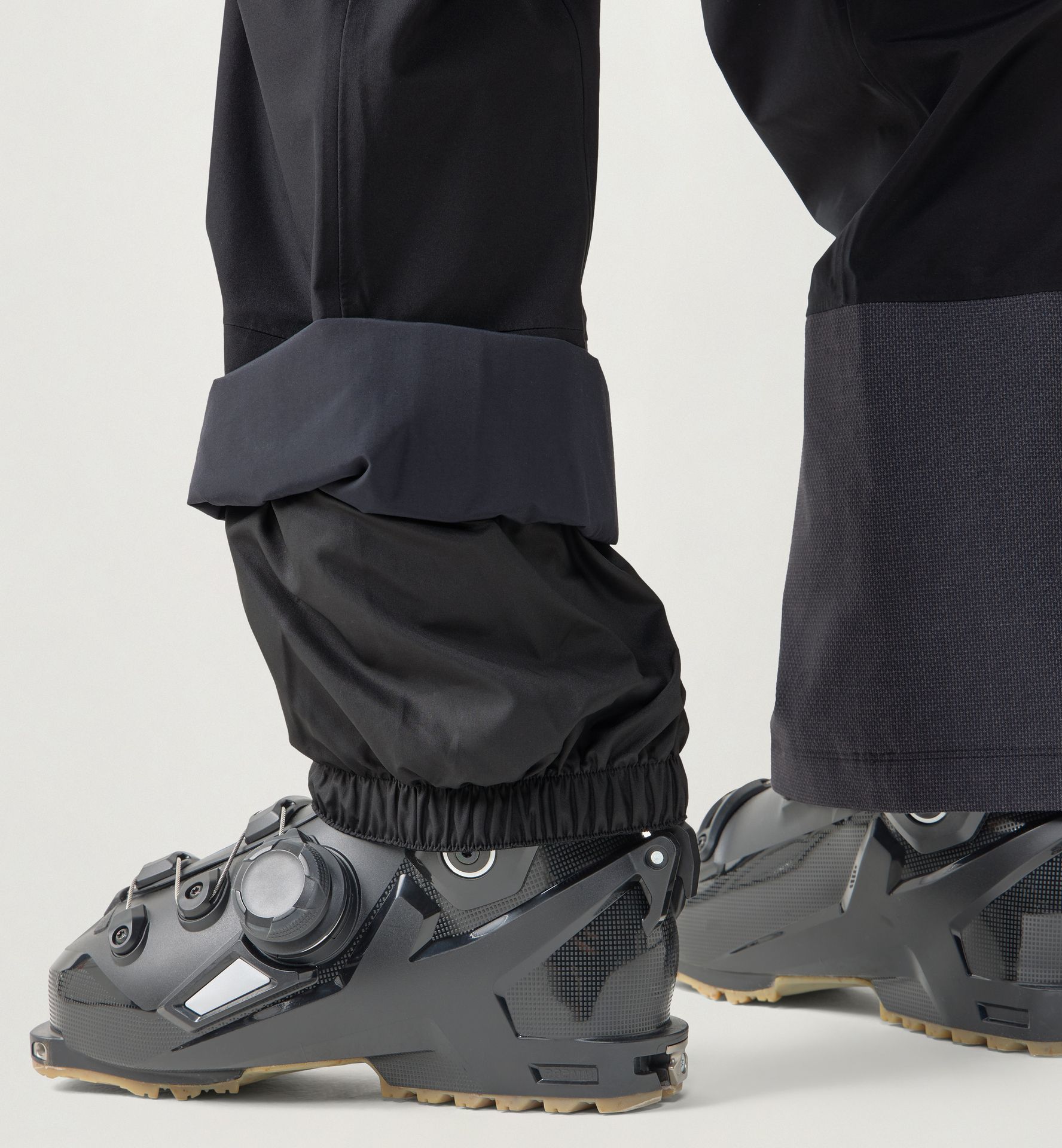 Vassi GTX II Pant Women True Black