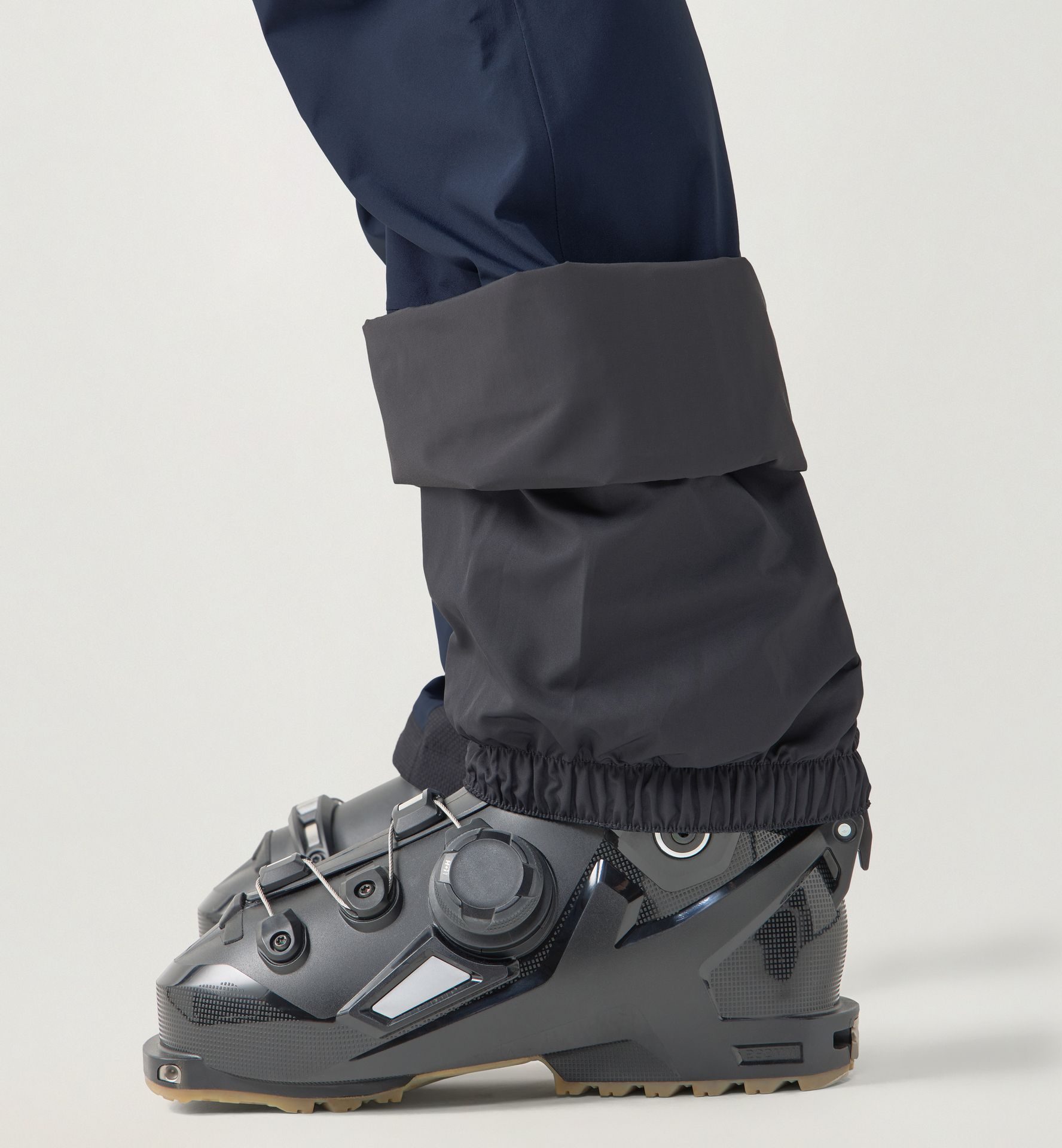 Vassi GTX II Pant Women Tarn Blue