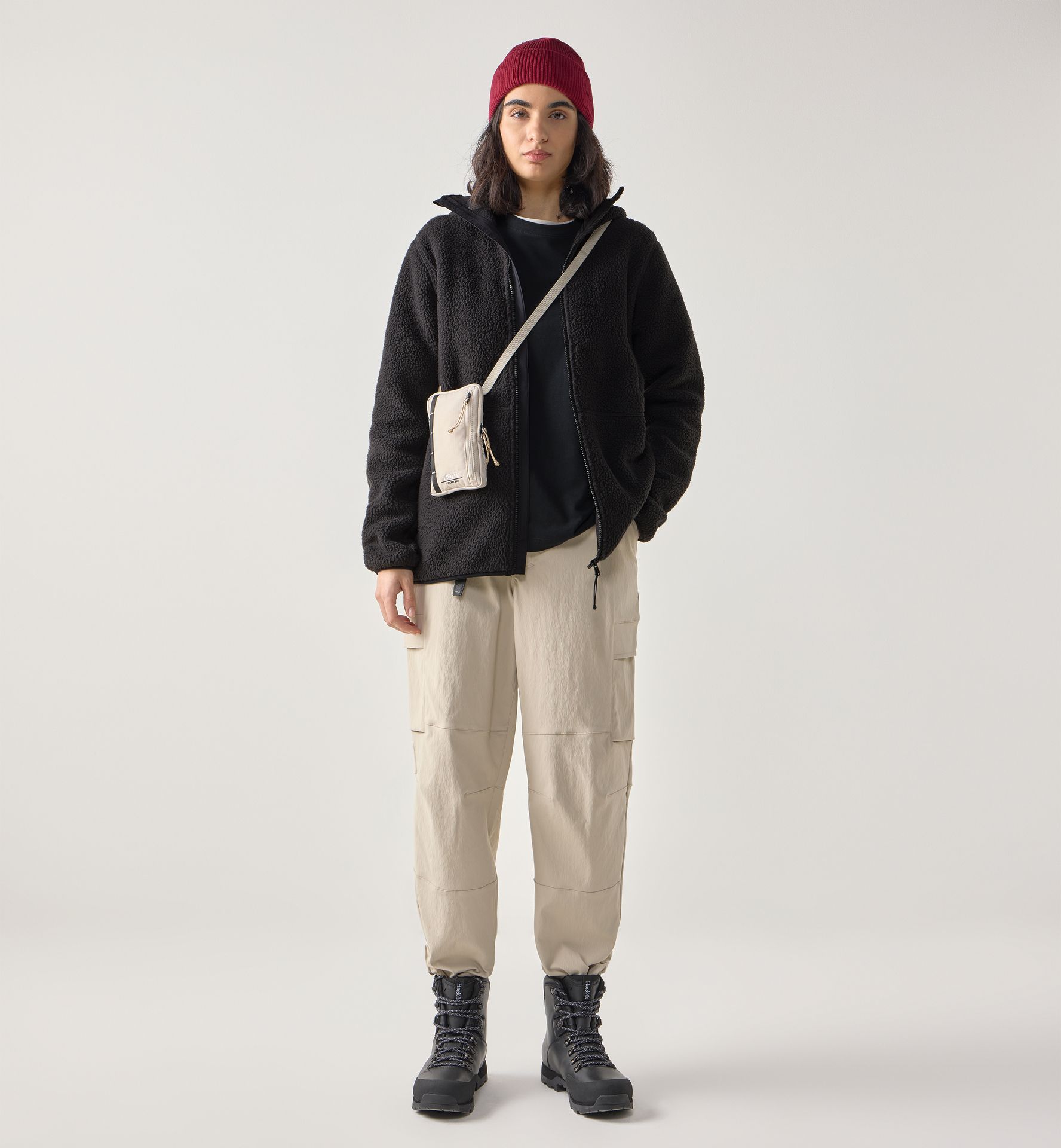 Funäs Pile Hood Women True Black