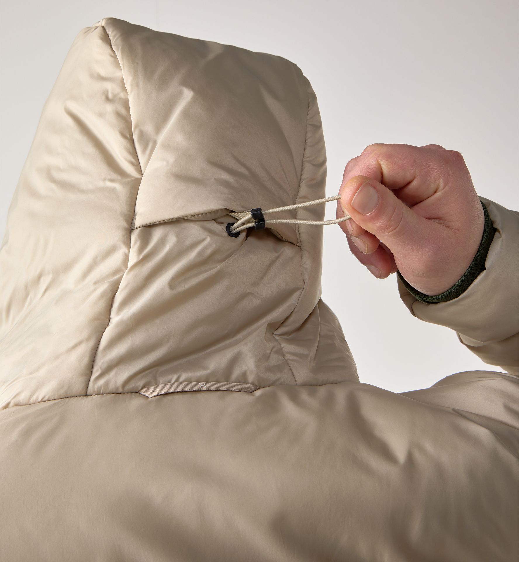 Breeze Mimic Hood Men Chalk Beige